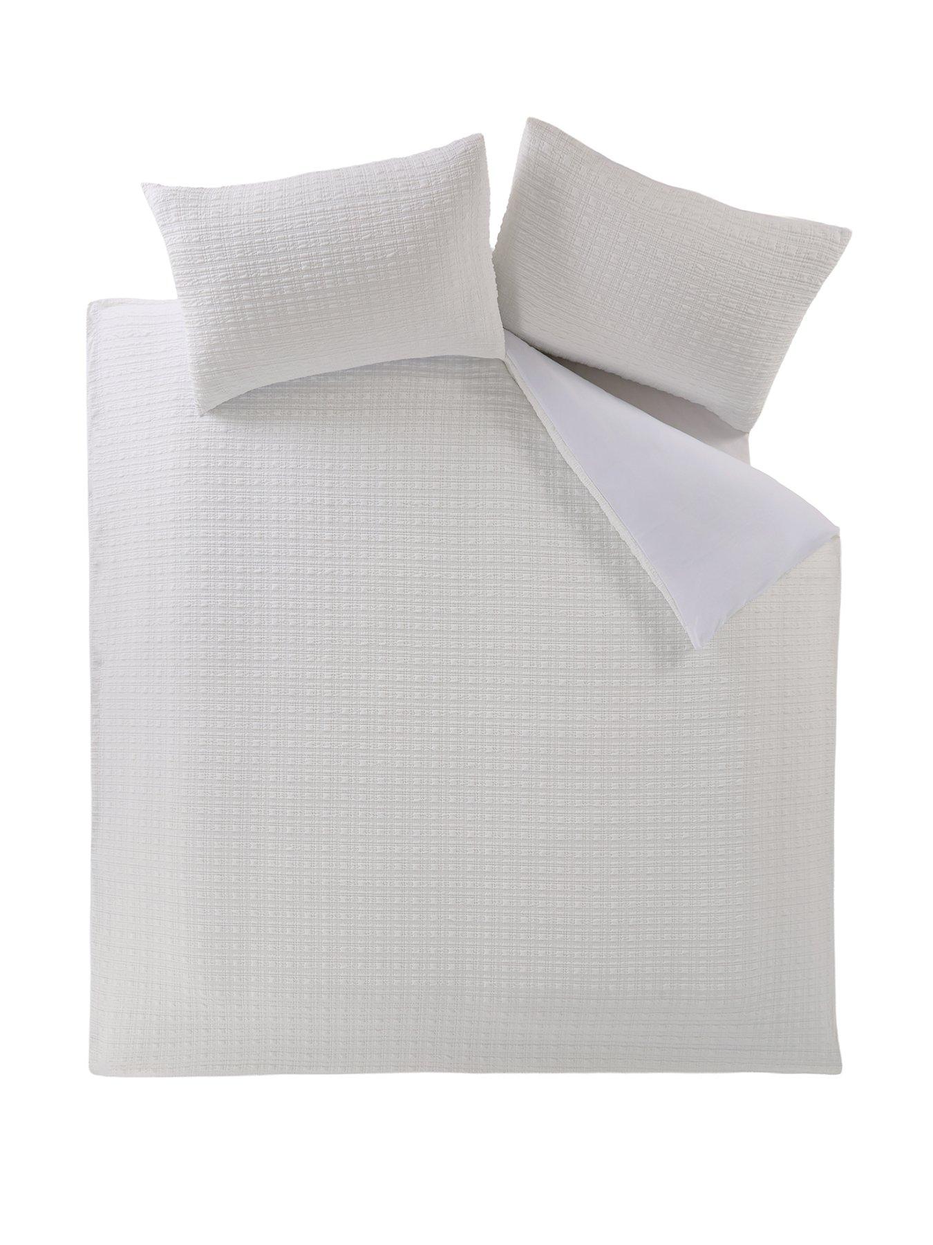 Image 2 of 5 of Very Home Copenhagen Jacquard Duvet Set