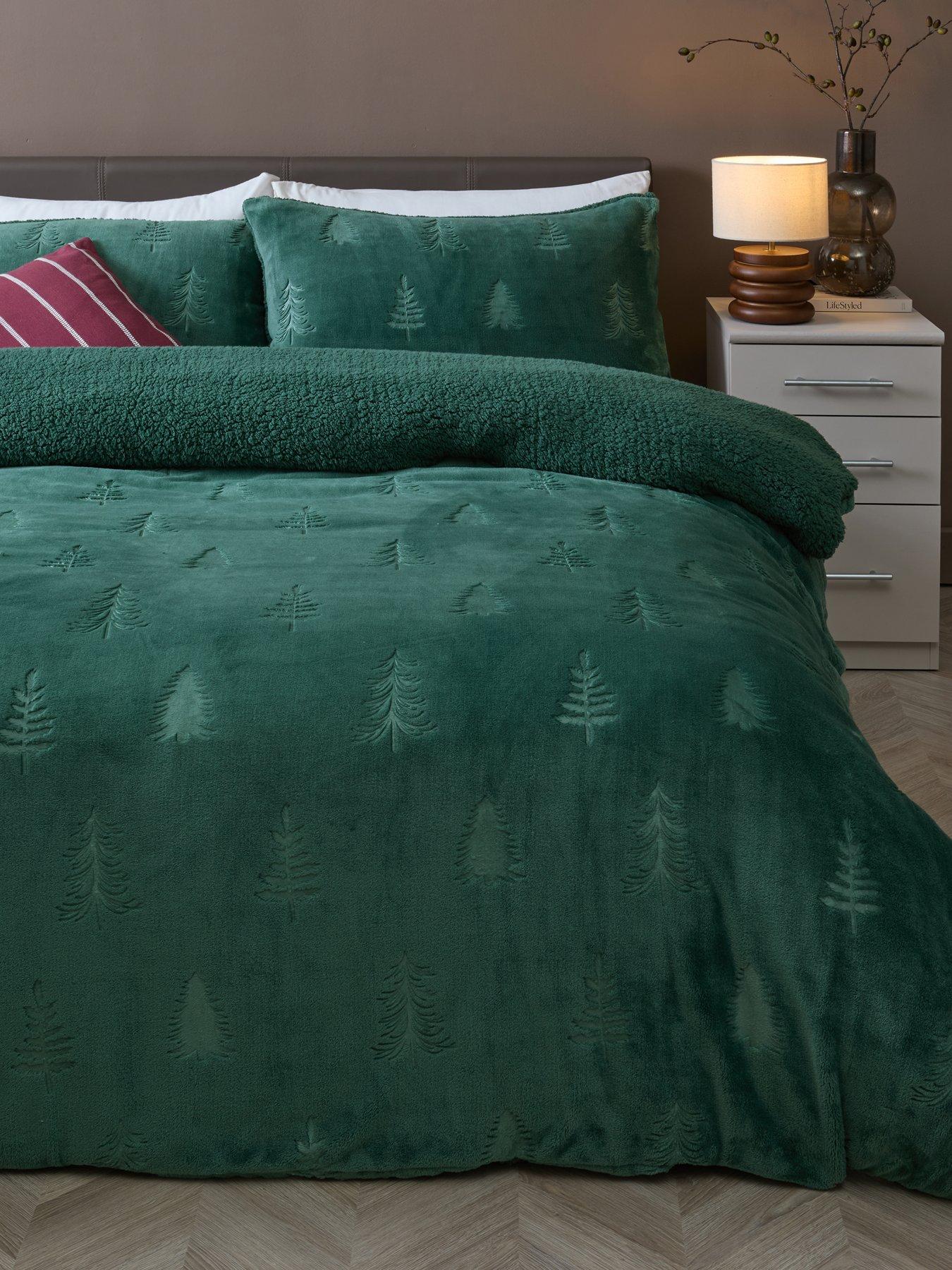 Image 1 of 6 of Very Home Christmas Tree Embossed Fleece Duvet Set