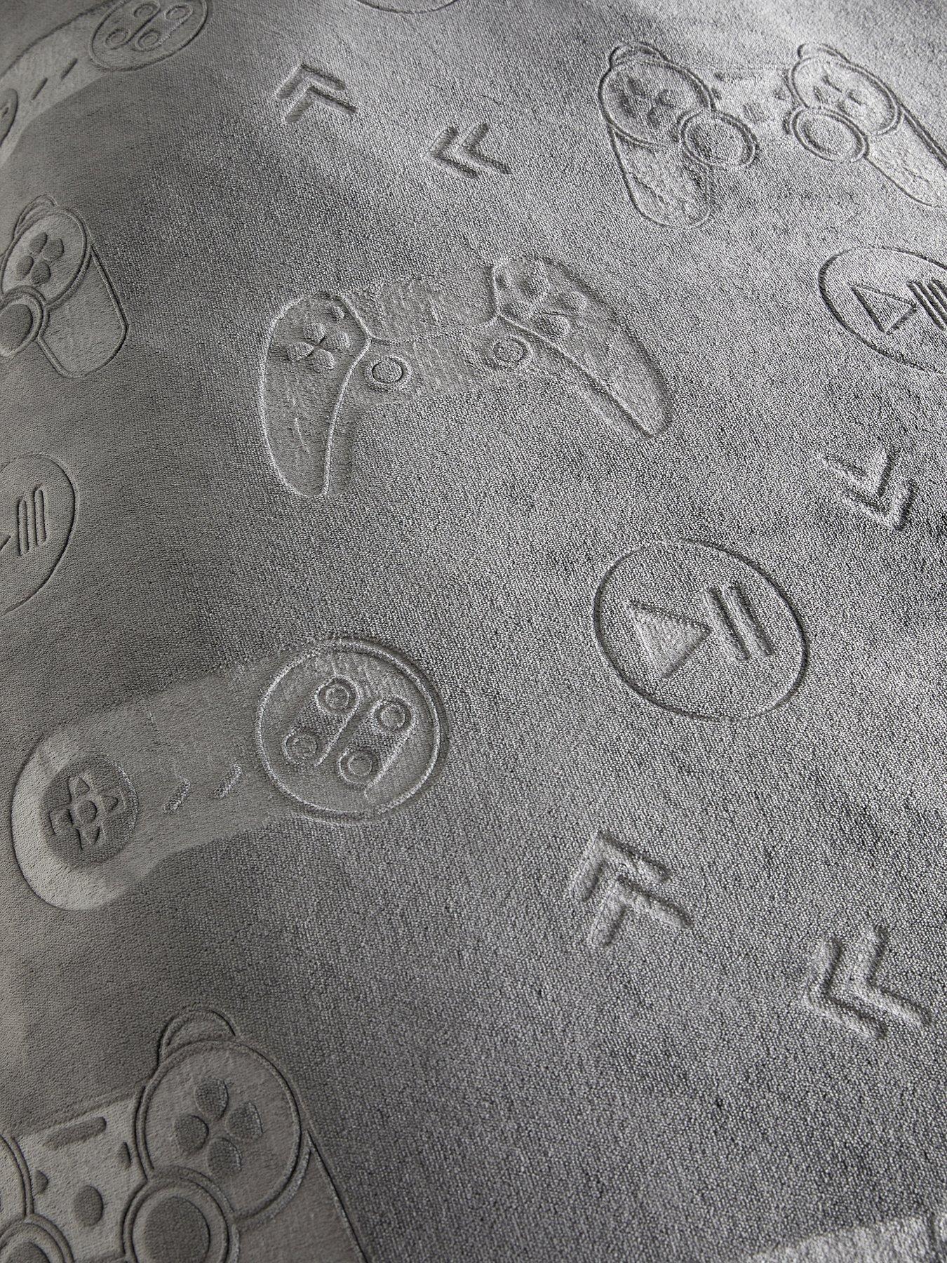 Image 4 of 4 of Very Home Gamer Embossed Fleece Duvet Set
