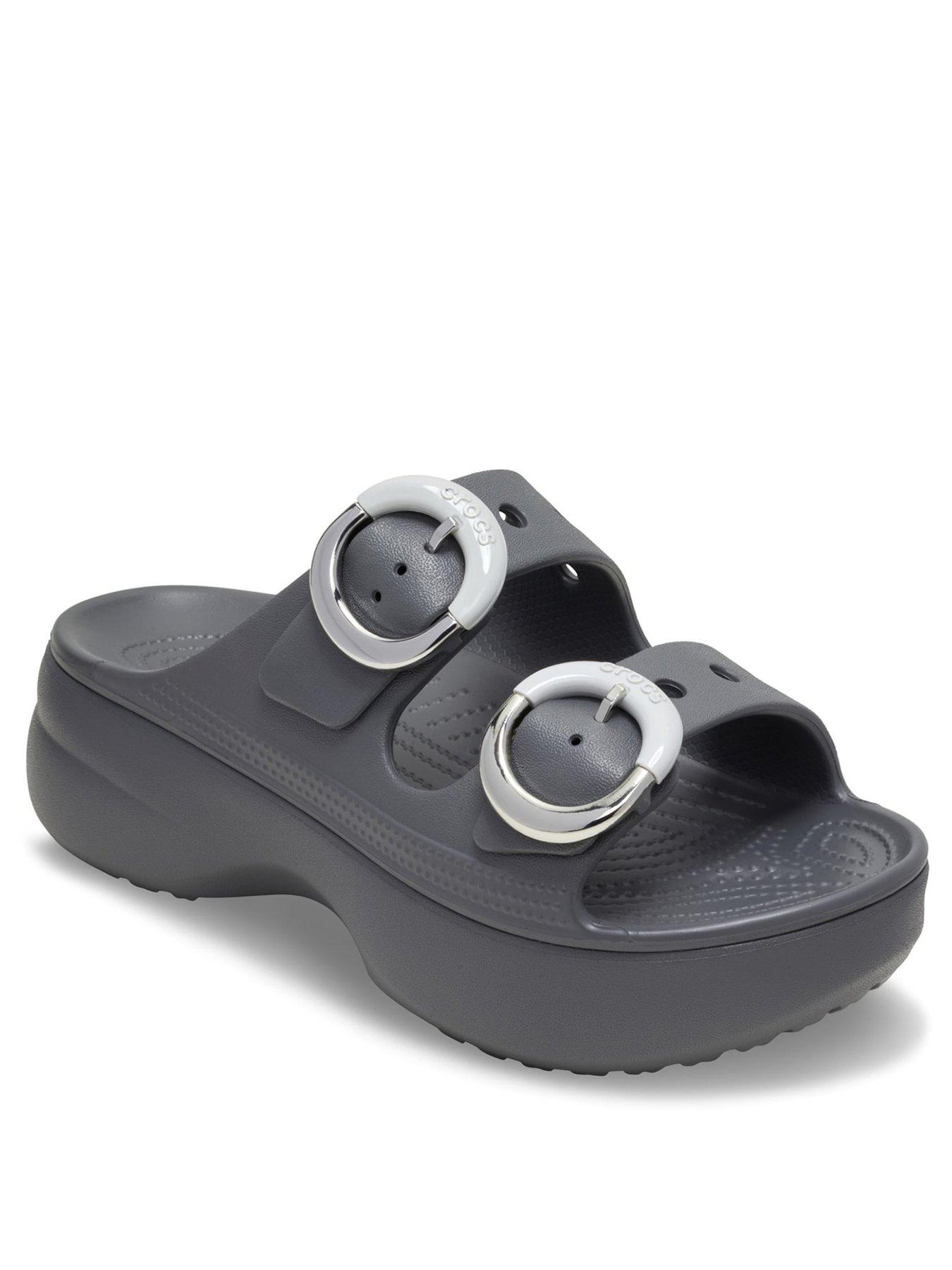 stillFront image of crocs-saturday-platform-buckle-carbon