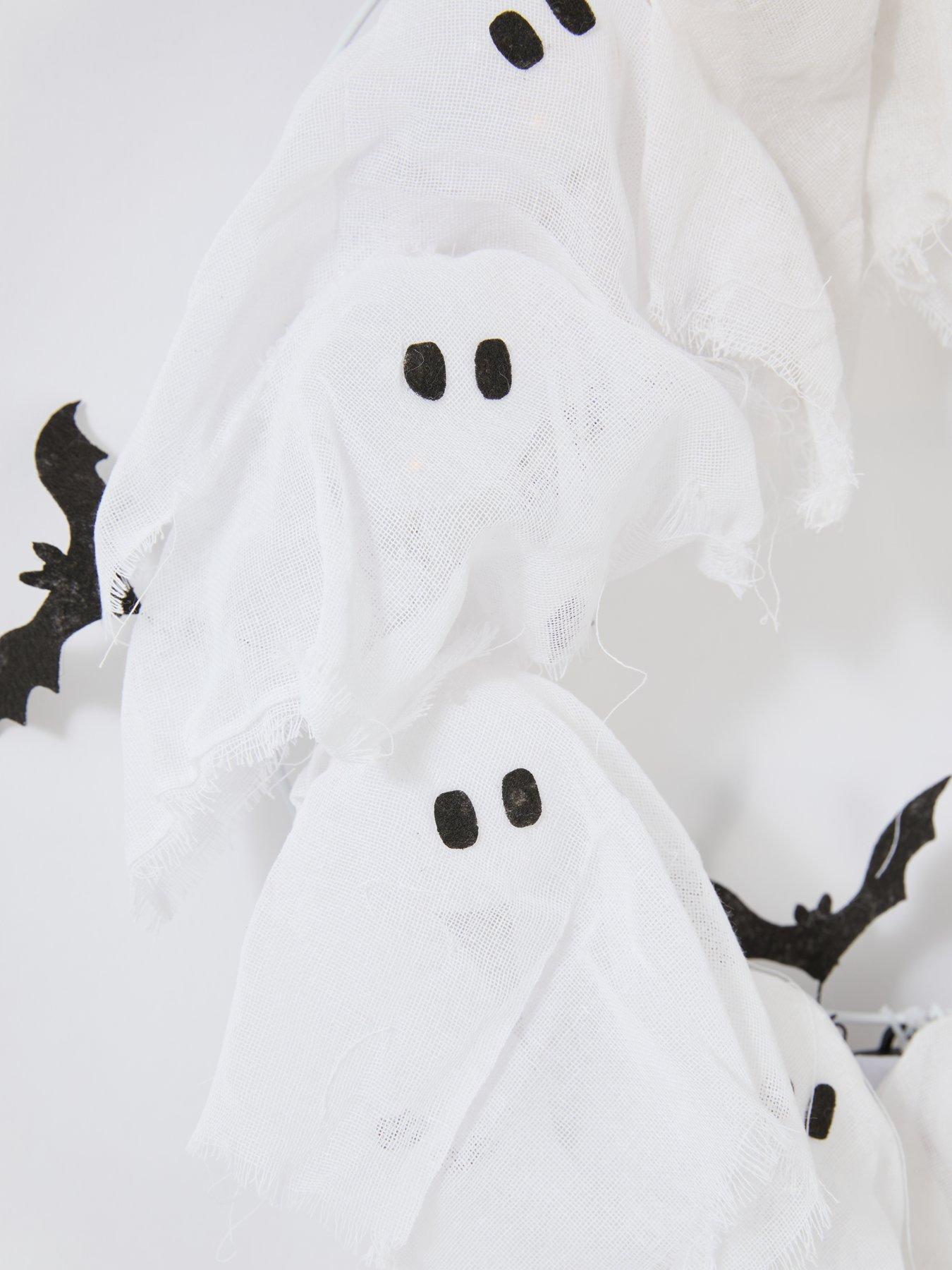 Image 6 of 7 of The Very Collection Ghostly Glowing Wreath Halloween Decoration