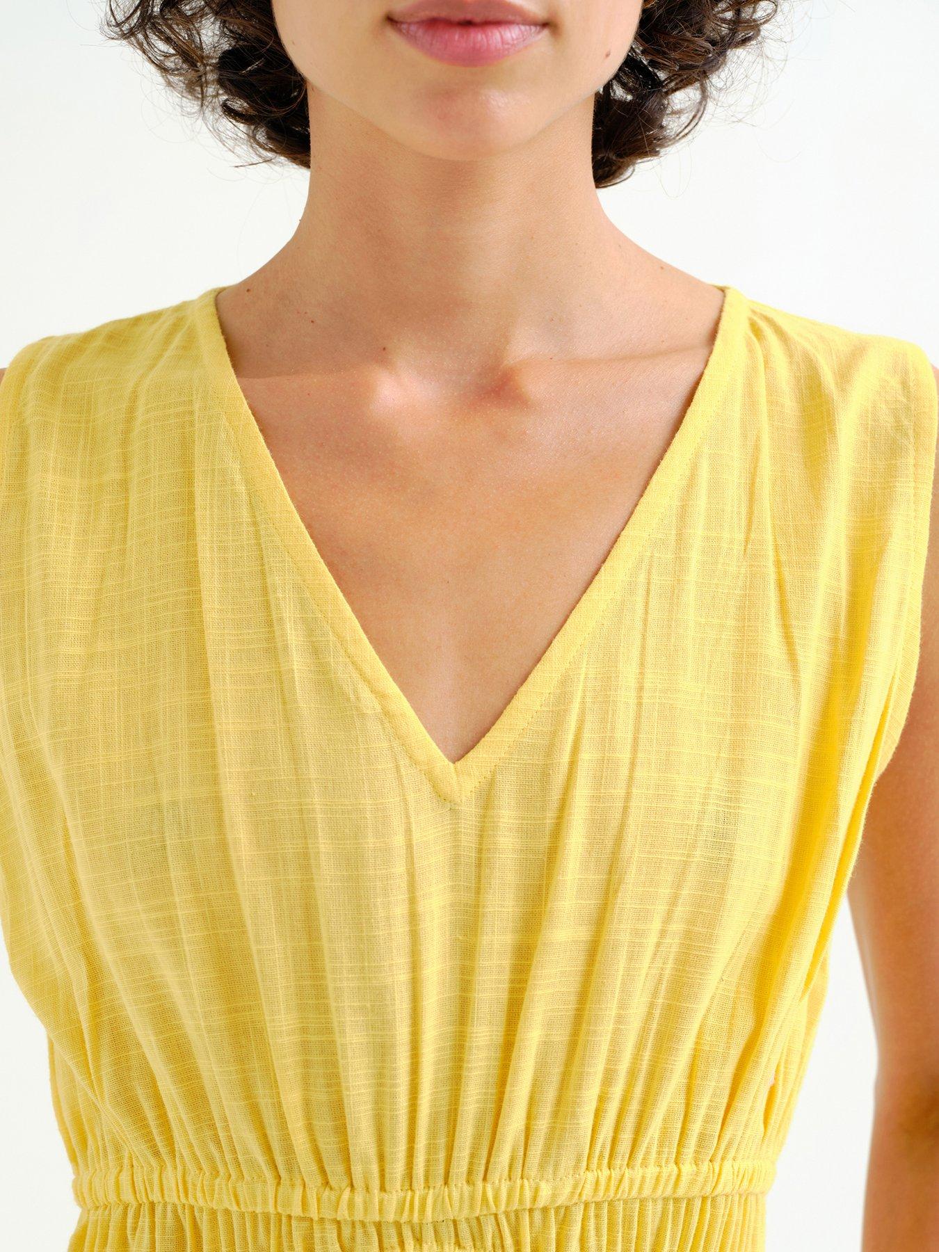Image 4 of 5 of Compania Fantastica Midi Dress - Yellow
