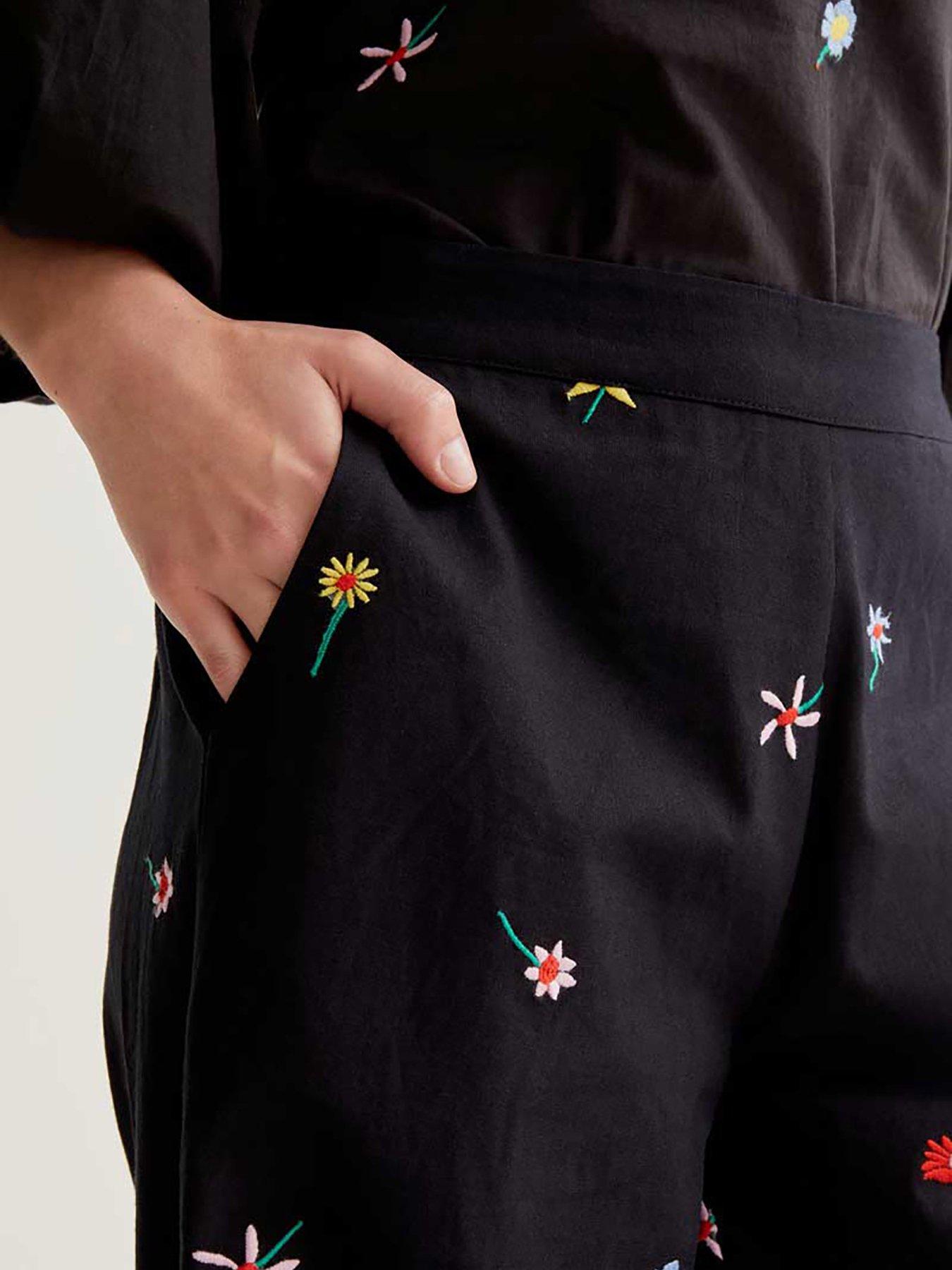 Image 5 of 5 of Compania Fantastica Flowers Trousers