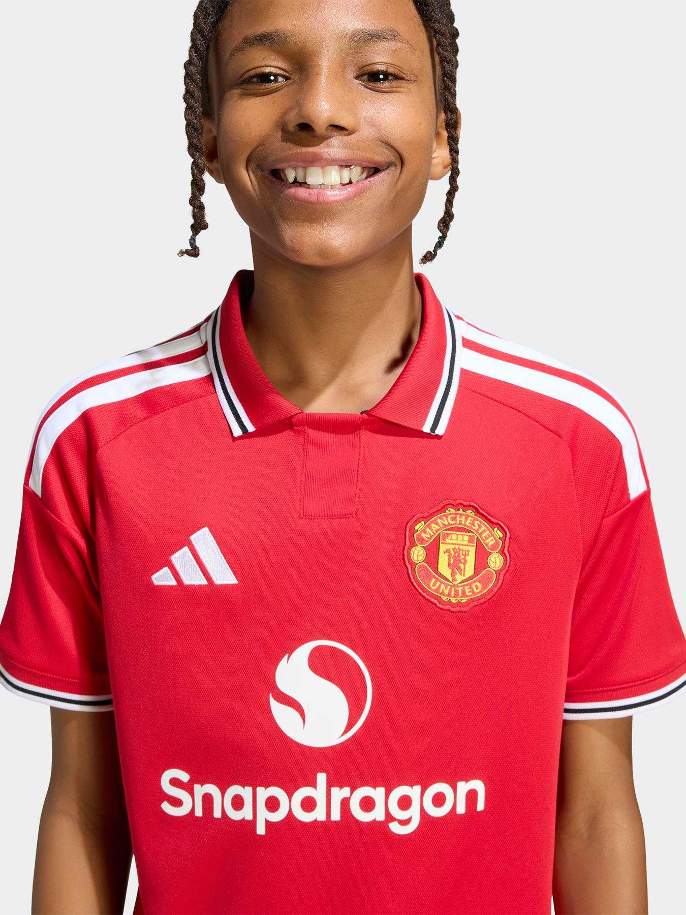 Image 6 of 6 of adidas Junior Manchester United 26/27 Home Stadium Replica Shirt - Red