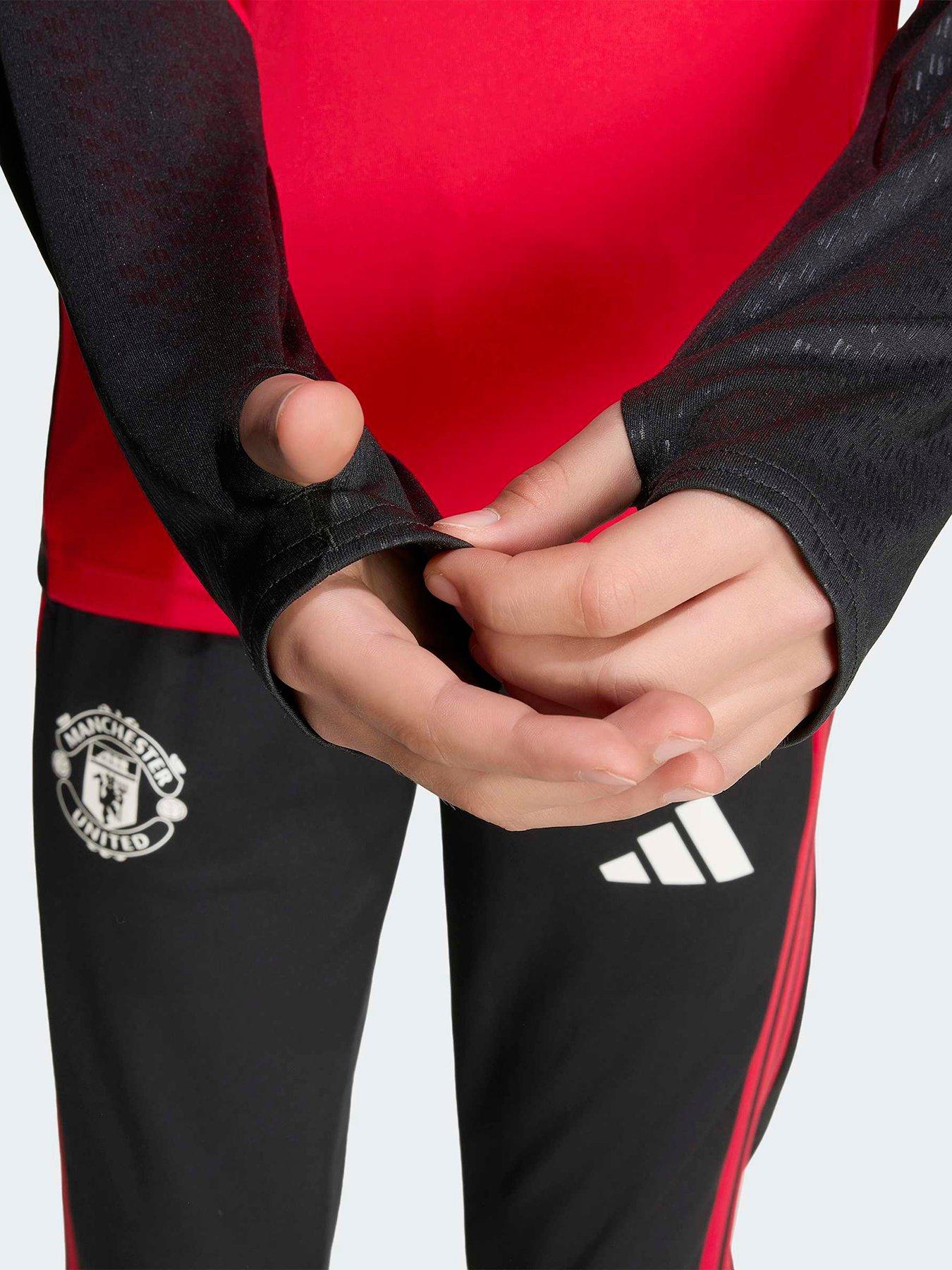 Image 6 of 6 of adidas Junior Manchester United 26/27 Training Top - Red