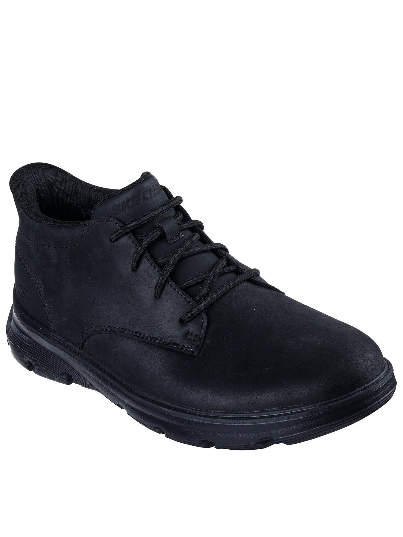 Skechers Round Toe Leather Slip-On Trainers - Black