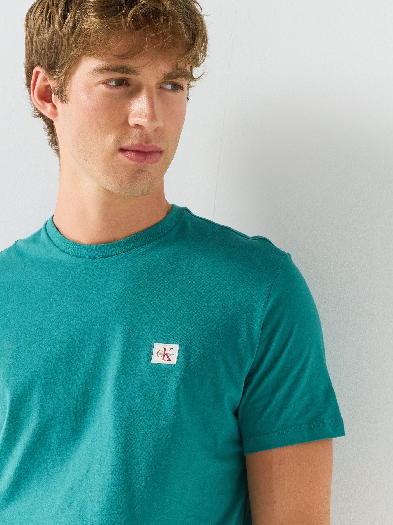 Image 6 of 6 of Calvin Klein Jeans Badge Classic T-Shirt - Green