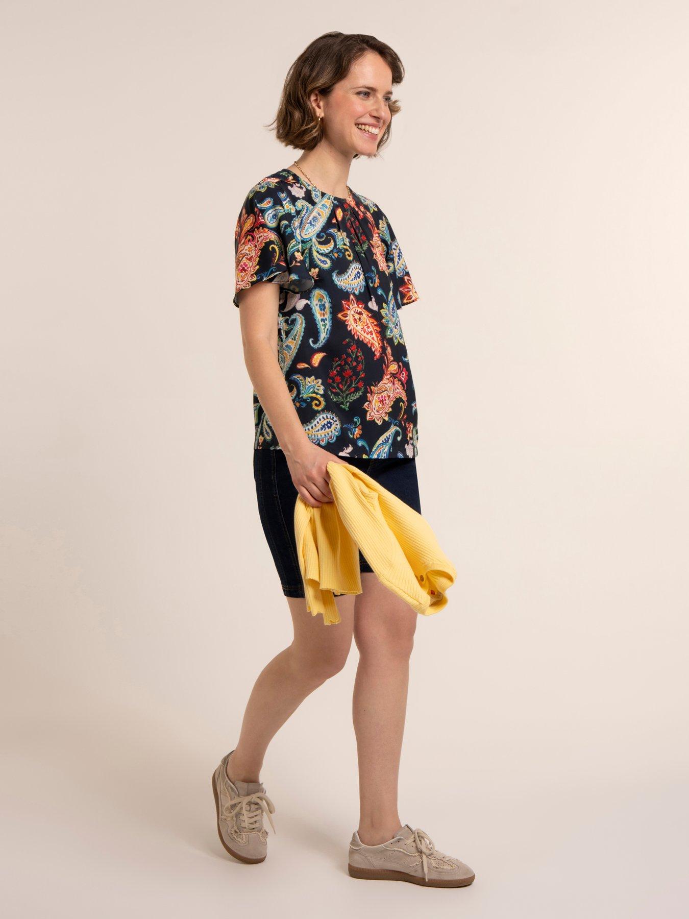  image of brakeburn-doa-blouse-navy