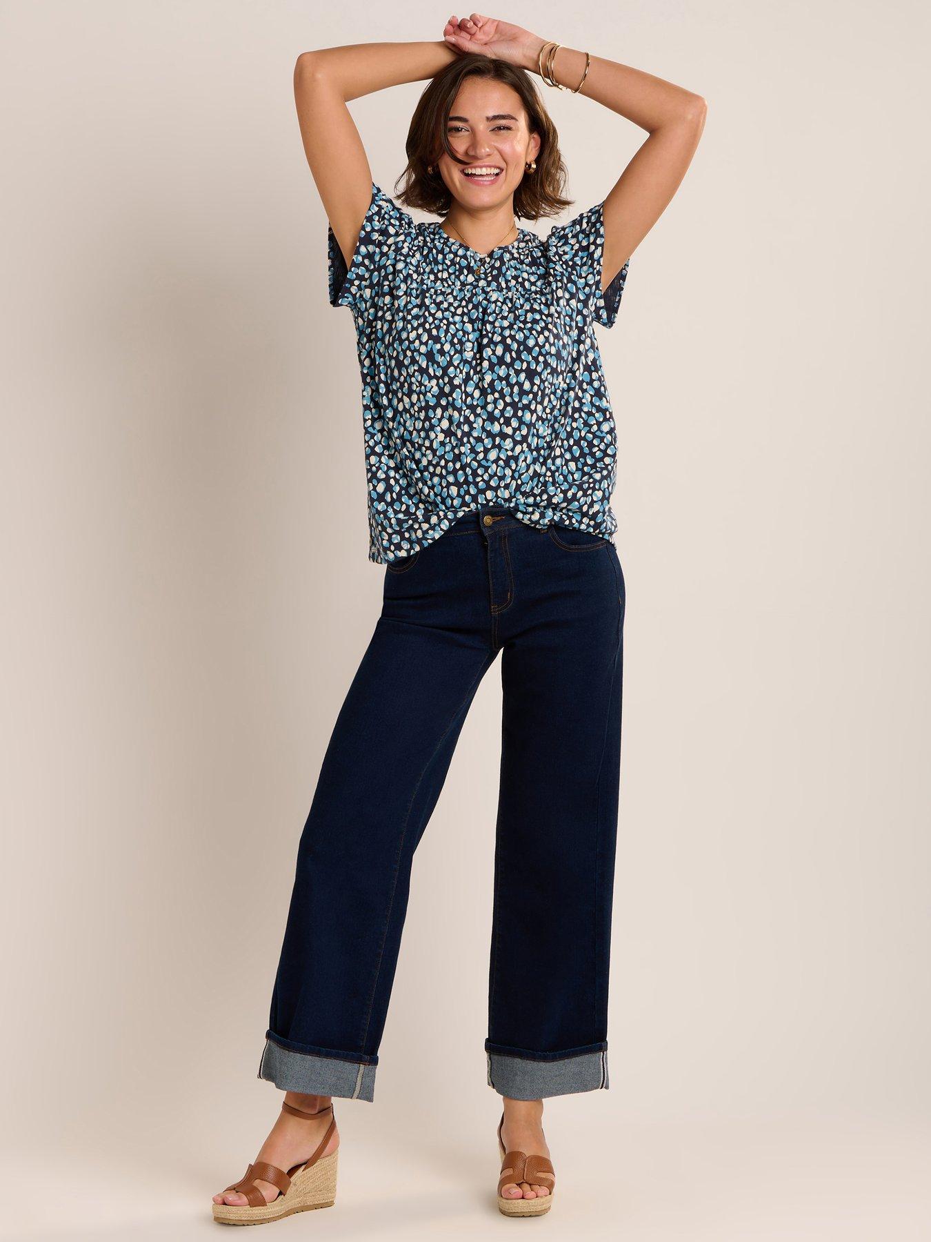  image of brakeburn-beau-bubble-blouse-blue