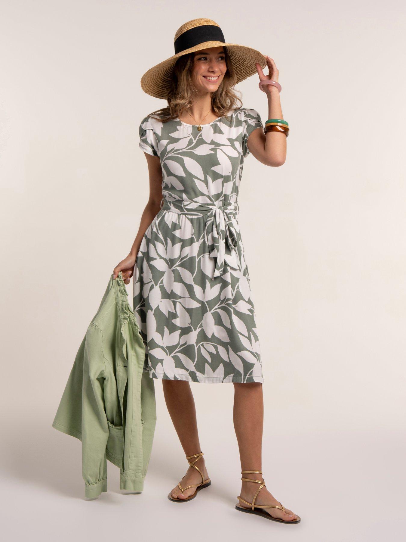 front image of brakeburn-aime-dress-green