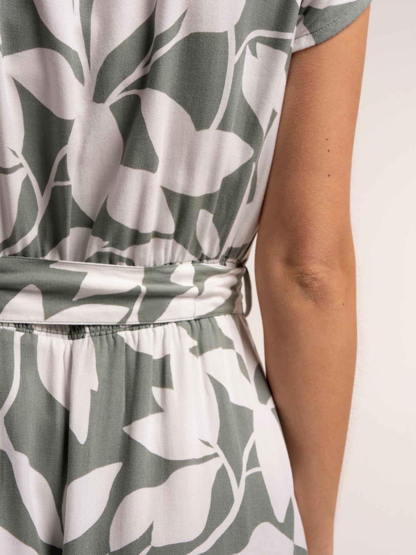 image of brakeburn-aime-dress-green