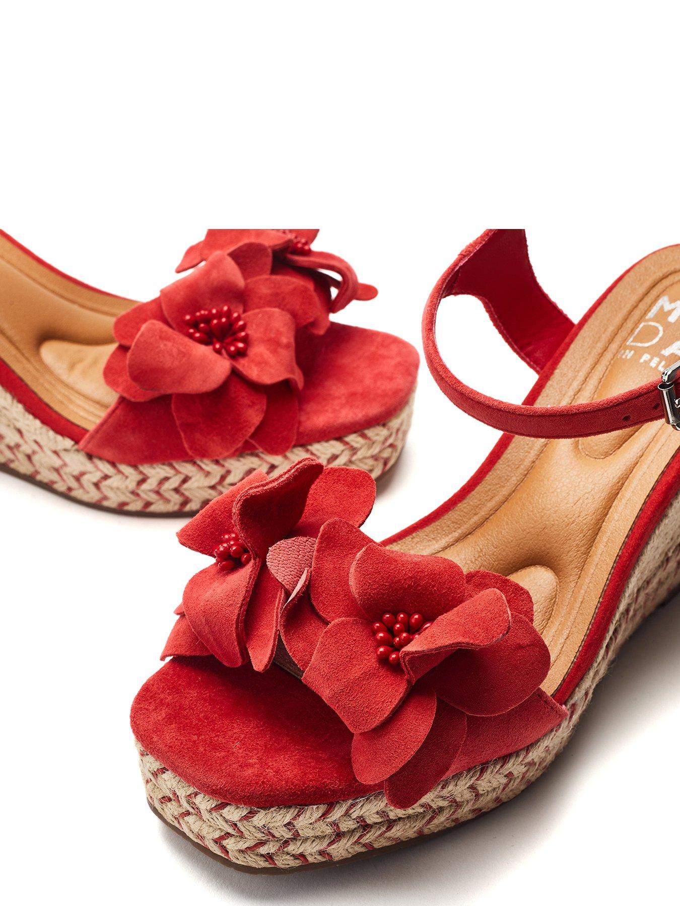 Image 5 of 5 of Moda In Pelle Mistee&nbsp;Suede Flower Detail Wedge - Red