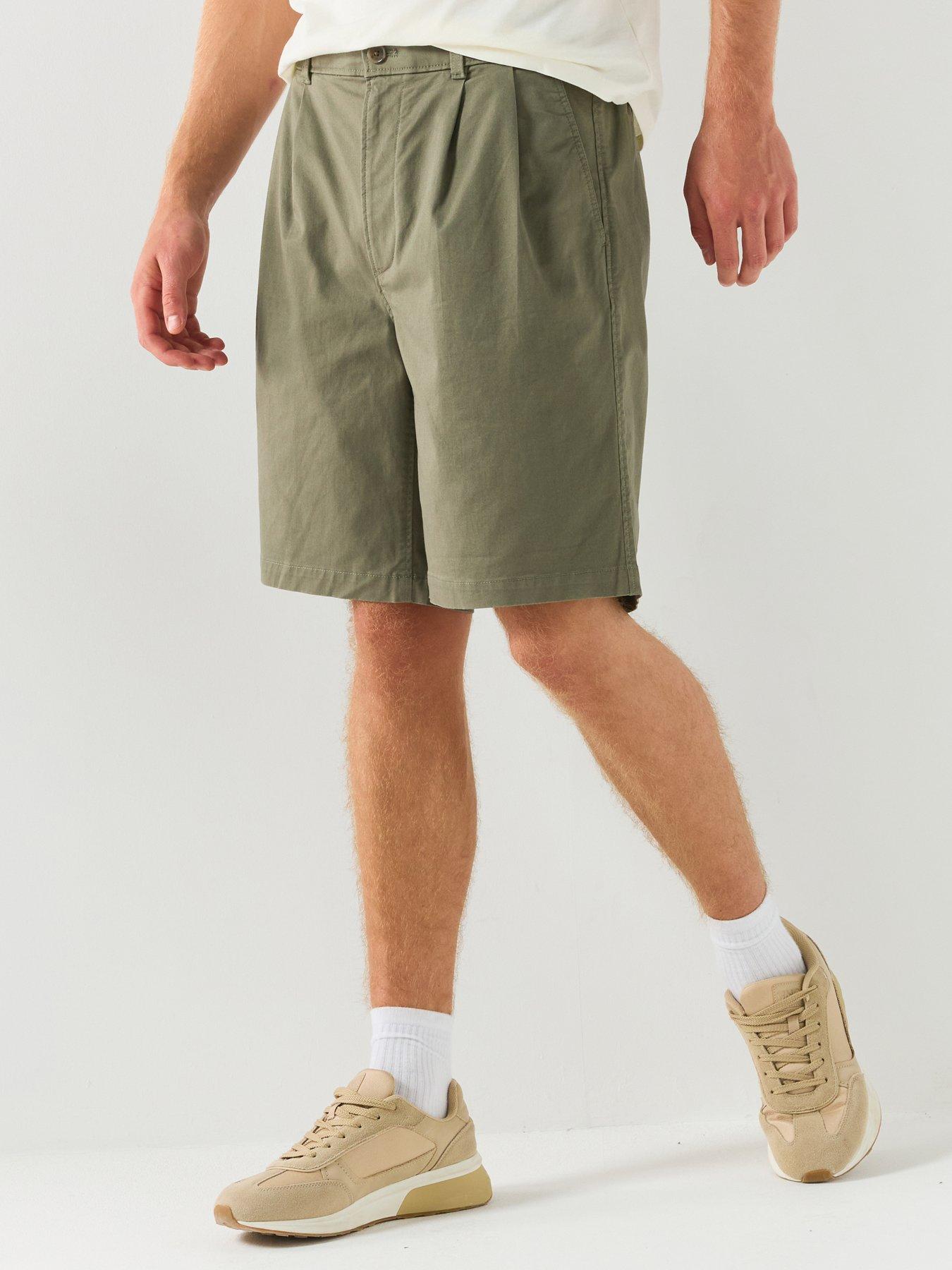 Calvin Klein Jeans Calvin Klein Jeans Pleated 9 Chino Shorts - Khaki