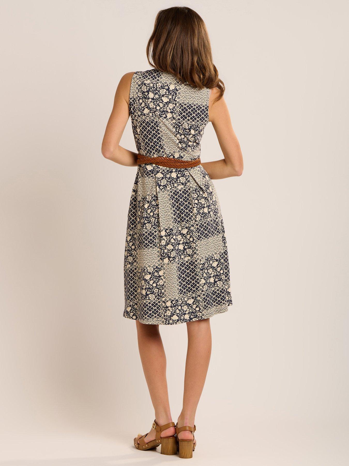 Image 2 of 7 of Brakeburn Iro Dress - Navy