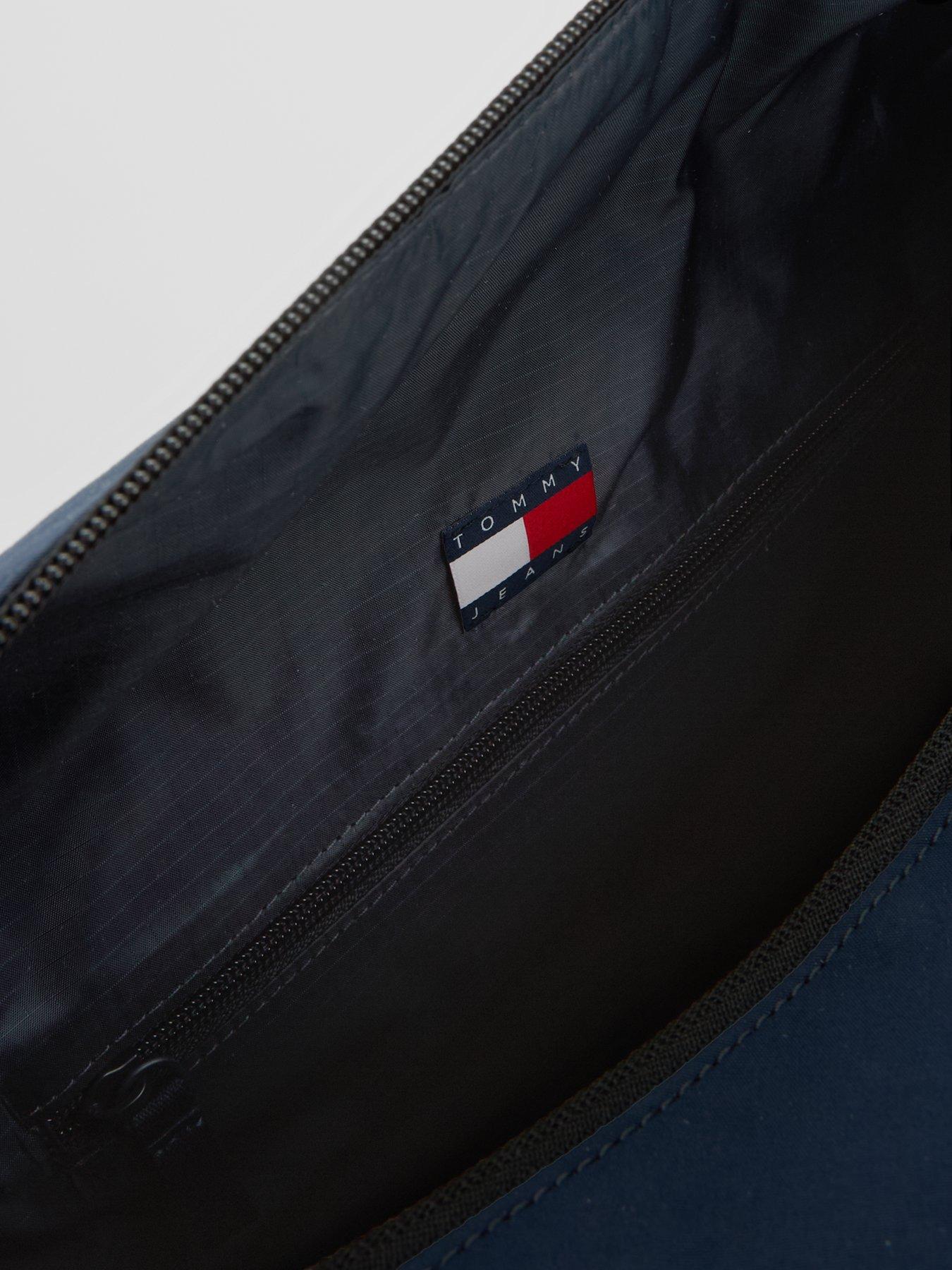 Image 6 of 6 of Tommy Jeans Archive Duffle Bag - Navy