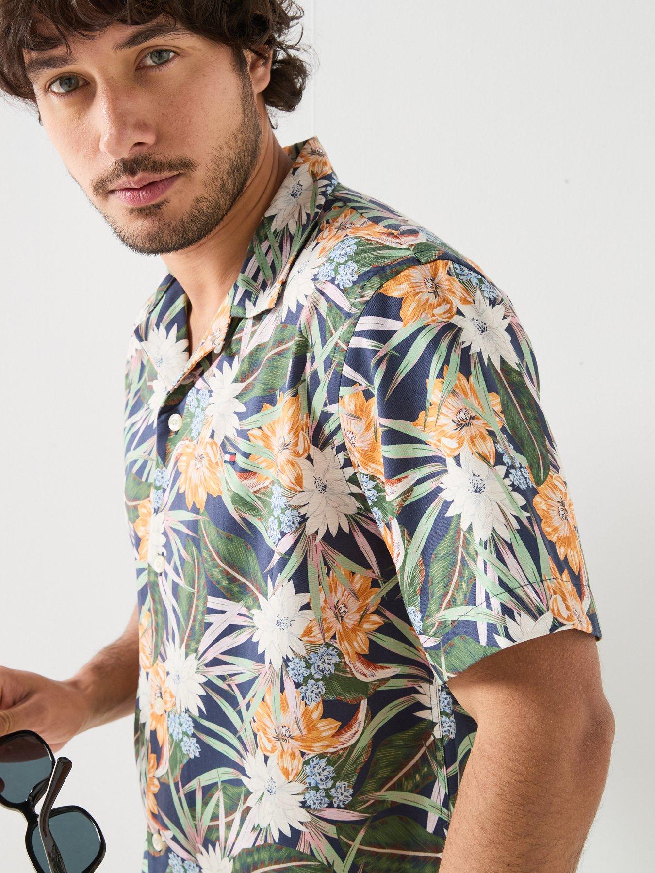 Image 4 of 6 of Tommy Hilfiger Floral Print Short Sleeve Shirt - Navy/Multi