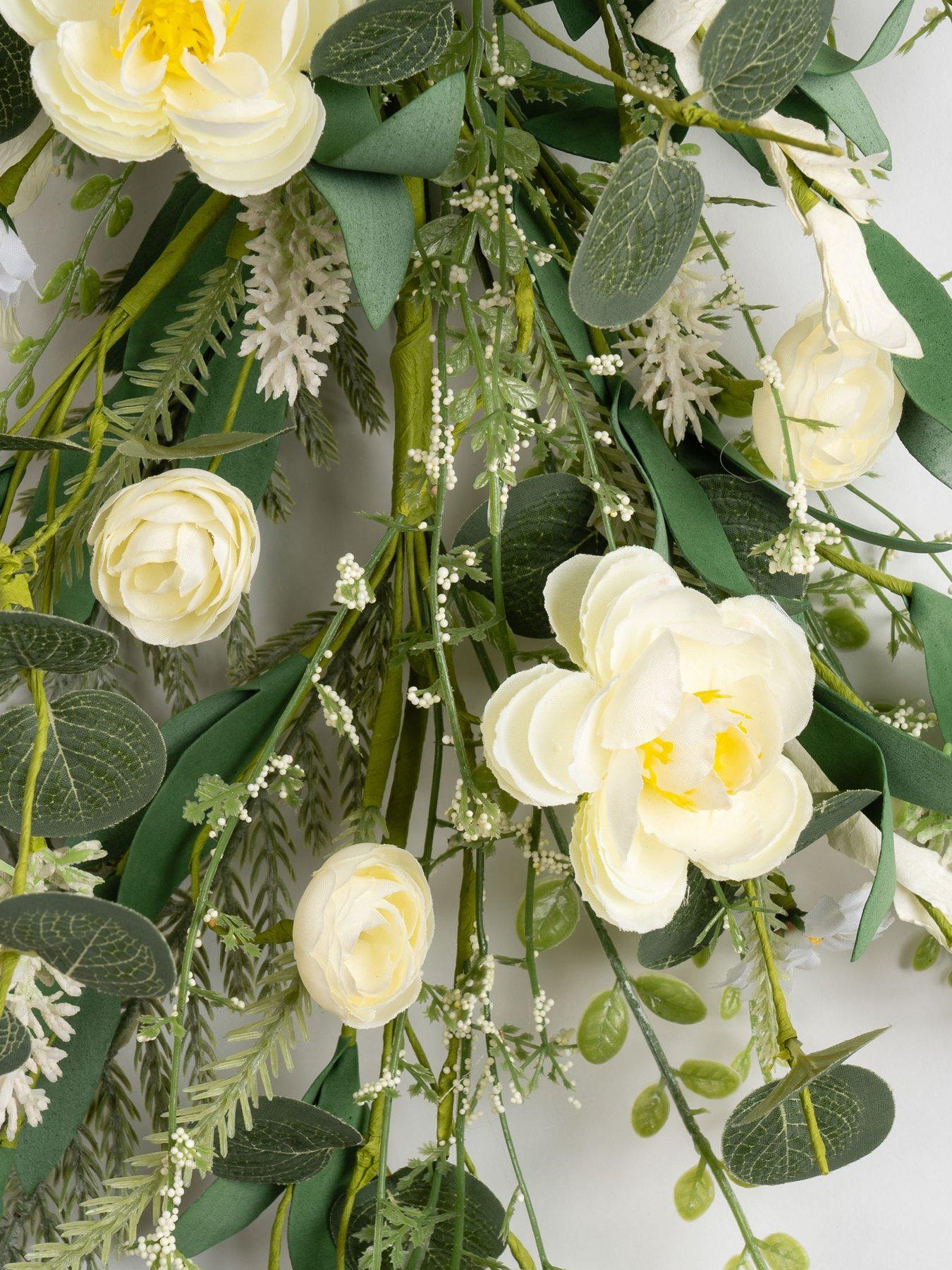 Image 3 of 3 of Scottish Everlasting Floral Swag - White