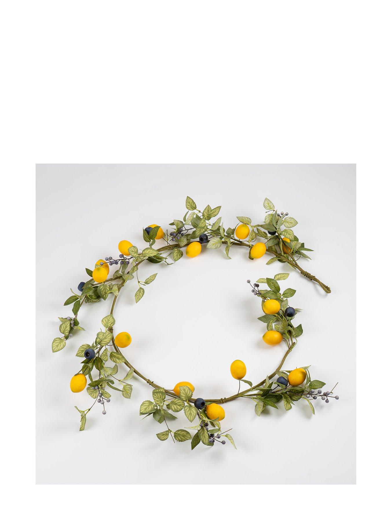 Image 2 of 3 of Scottish Everlastings Lemon &amp; Berry Garland