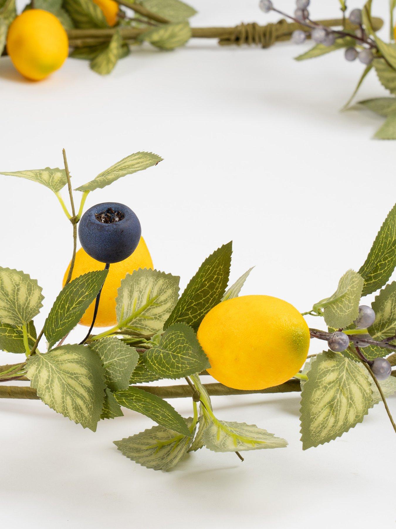 Image 3 of 3 of Scottish Everlastings Lemon &amp; Berry Garland