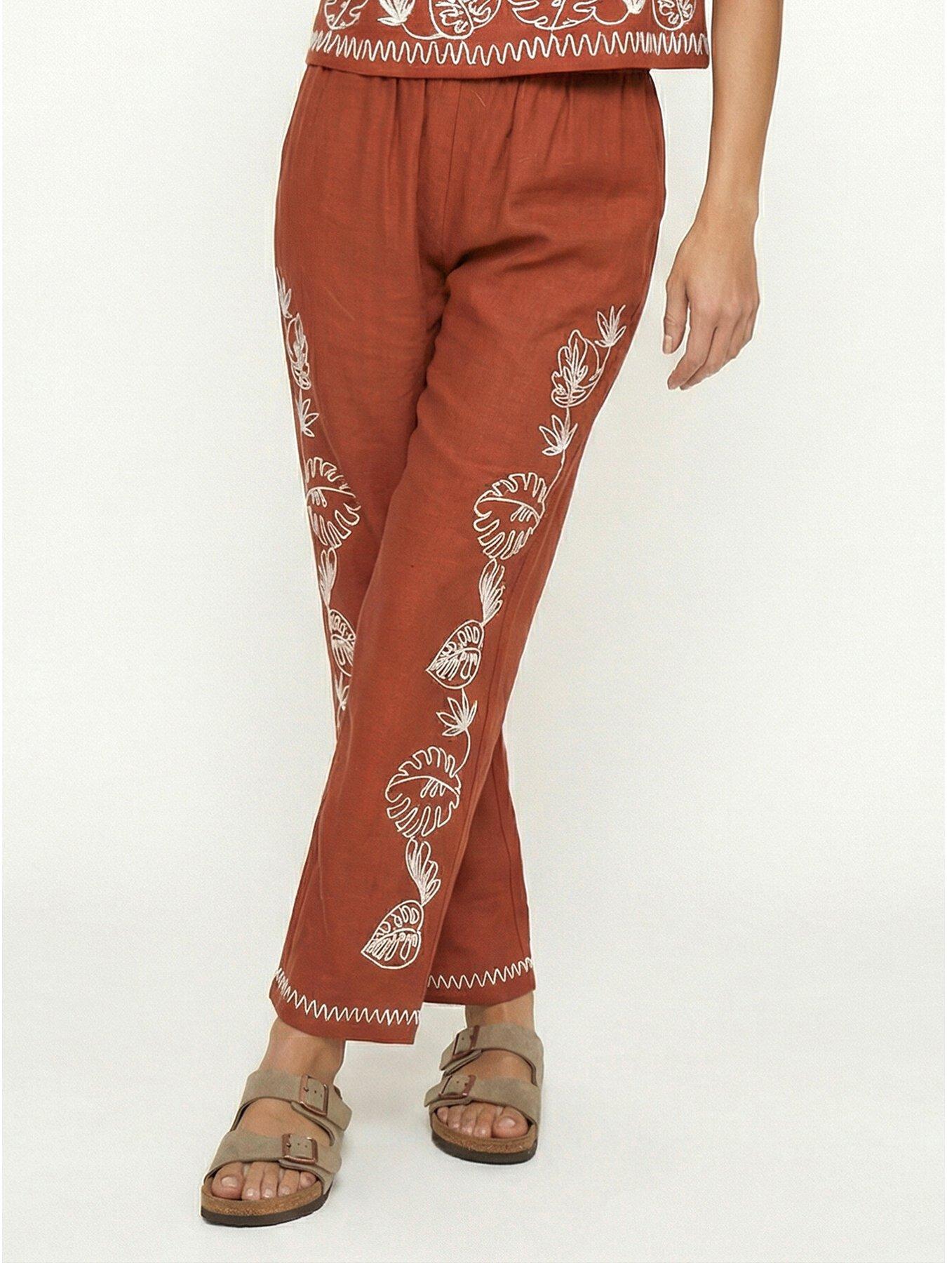 Image 7 of 7 of Raffya Tilly V-neck Embroidered Crop Top In Rust