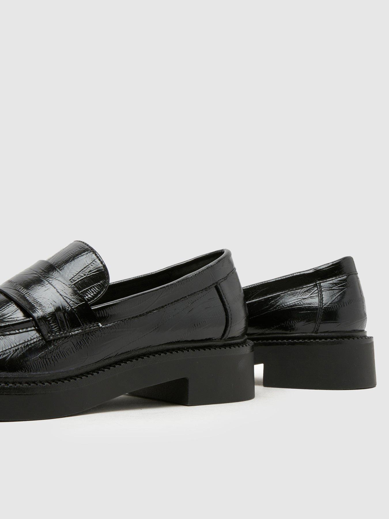 Image 4 of 4 of Schuh Leicester Chunky Loafer - Black