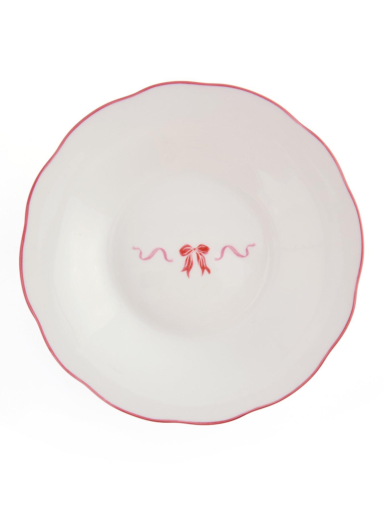 Image 5 of 7 of The Very Collection Soft Scallop Set Of 4 Pasta Bowls - Bow Decal