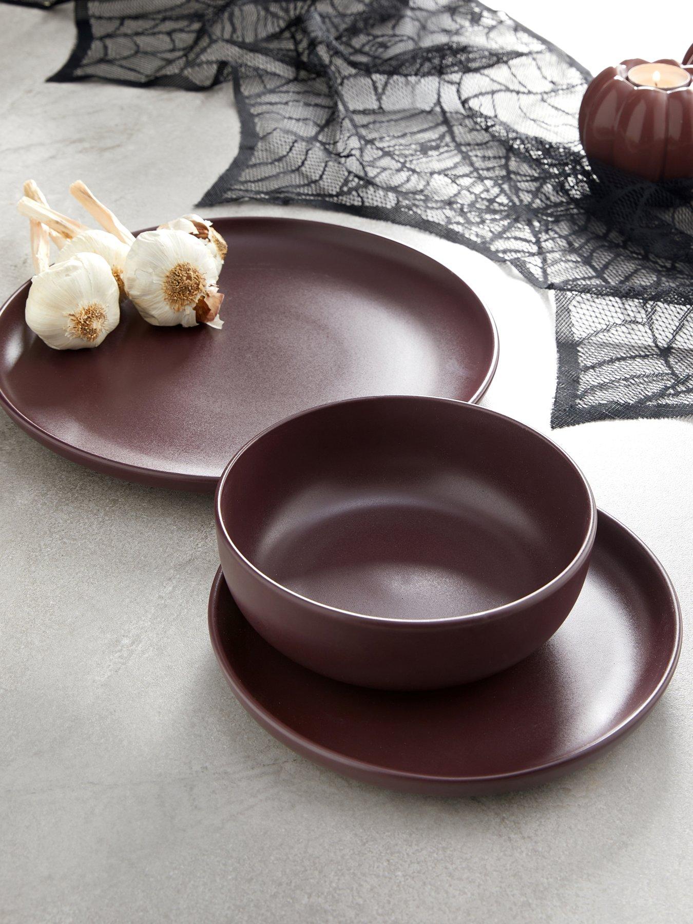 The Very Collection Saintes 12 Piece Dinner Set - Dark Plum