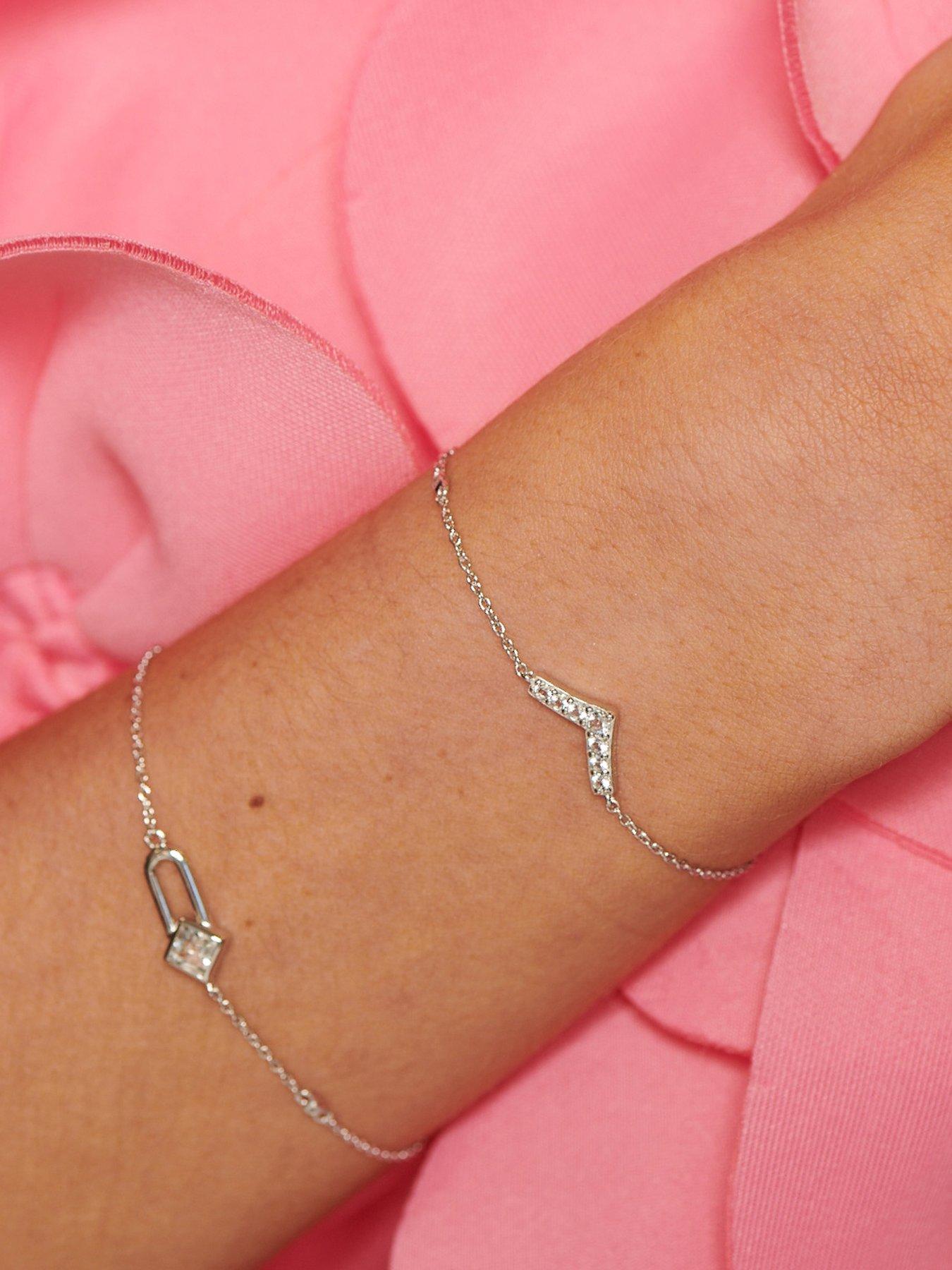 Image 3 of 3 of Hot Diamonds Fine V Bracelet