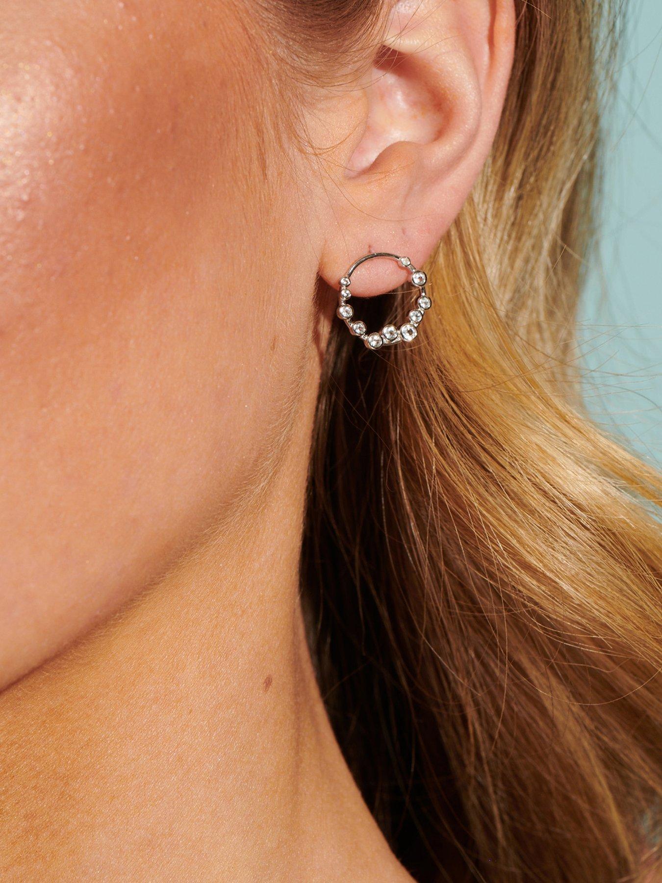 Image 3 of 4 of Hot Diamonds Tender Wreath Earrings