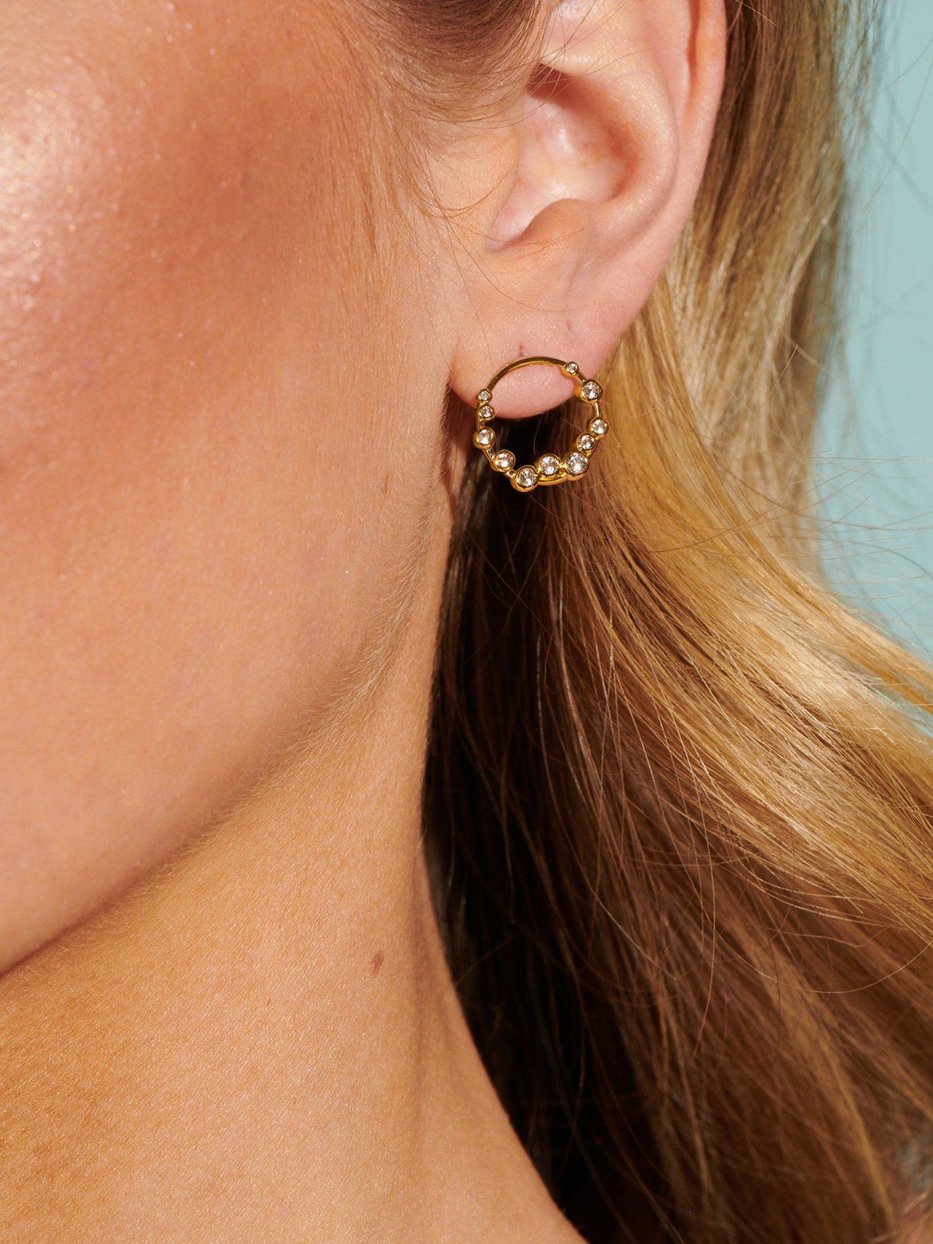  image of hot-diamonds-tender-wreath-earrings-ygp