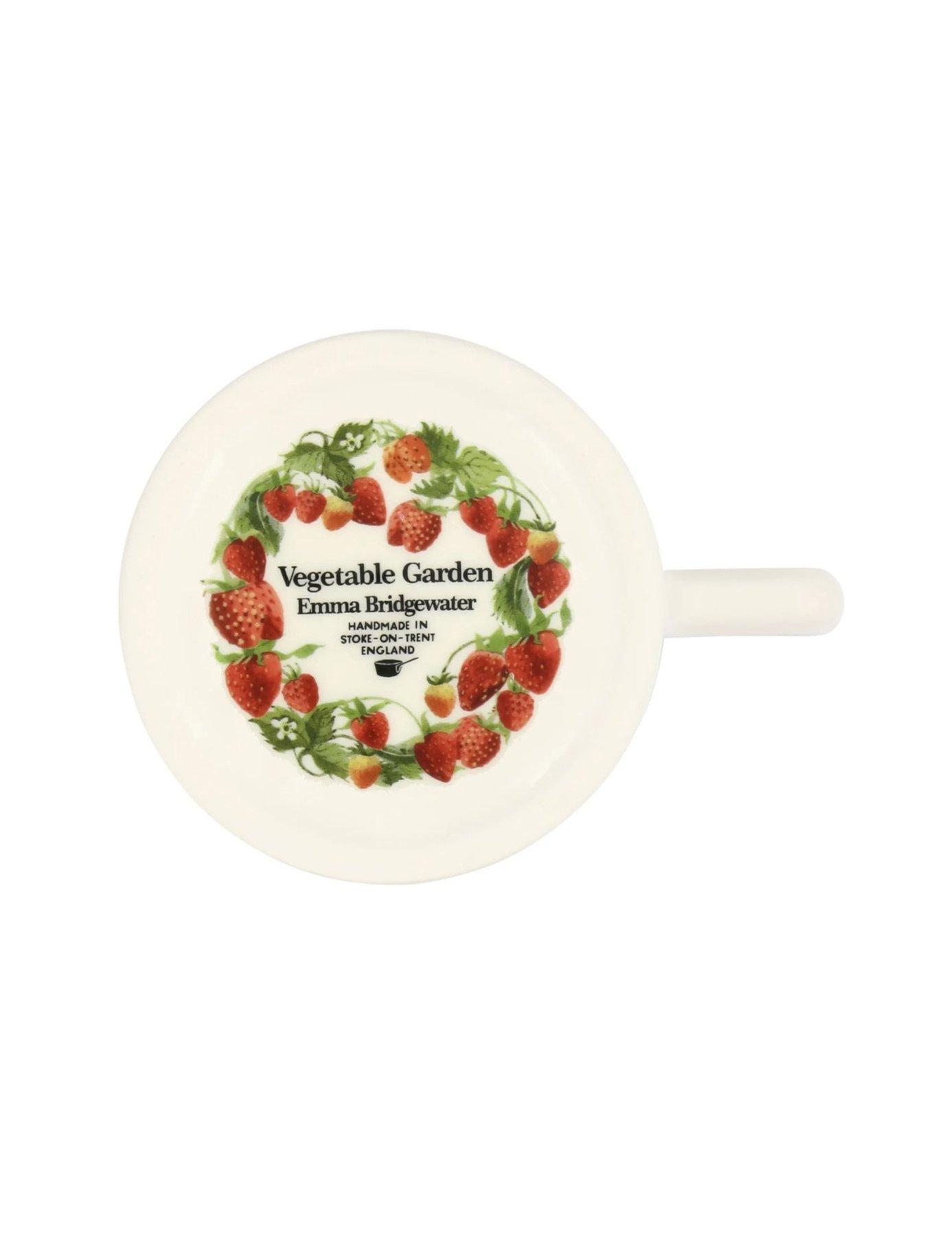 Image 6 of 6 of Emma Bridgewater Strawberries Mum 1/2 Mug