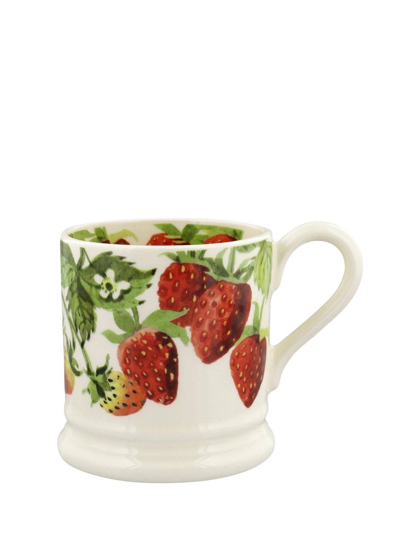  image of emma-bridgewater-strawberries-12-pt-mug