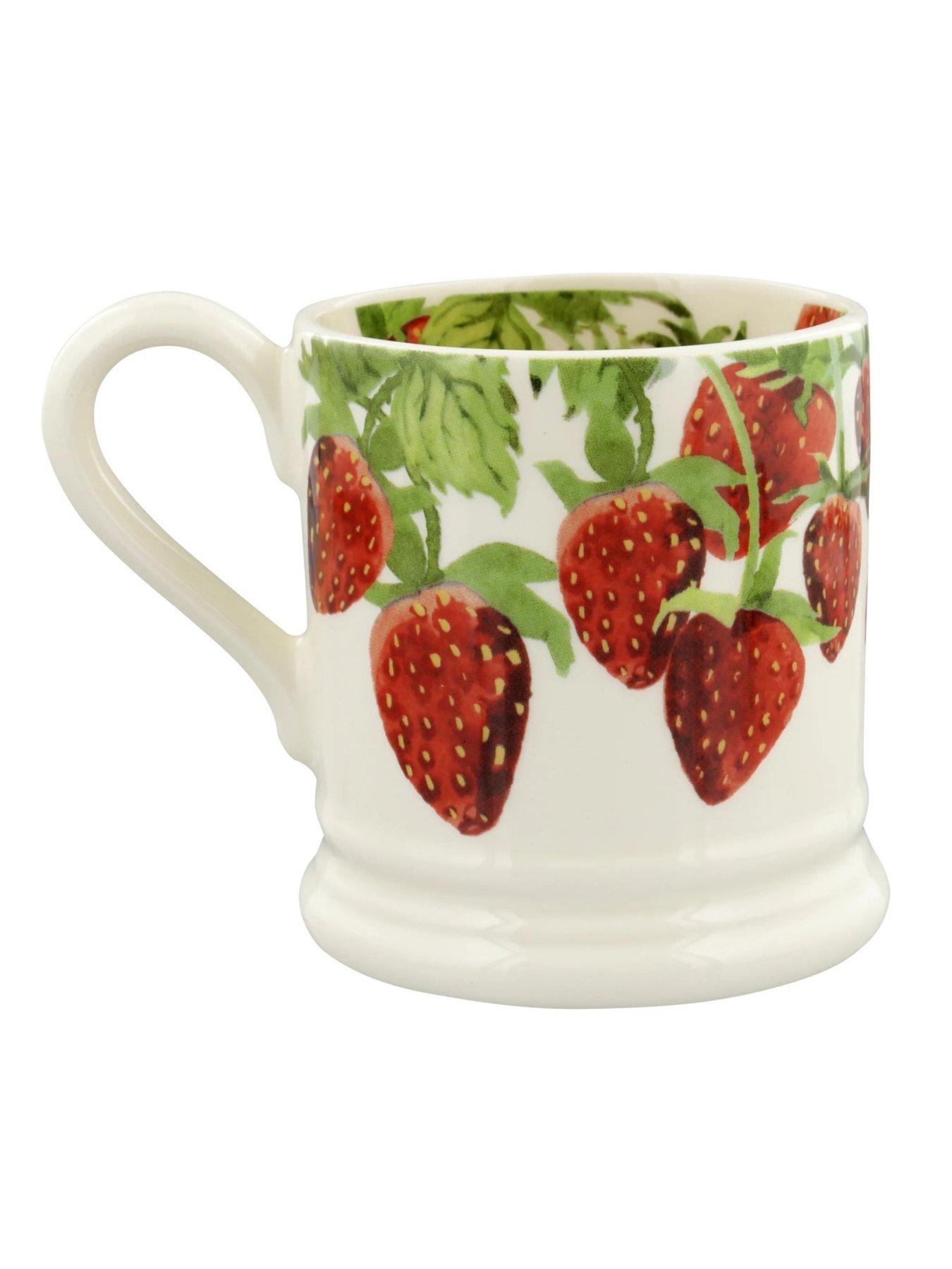  image of emma-bridgewater-strawberries-12-pt-mug