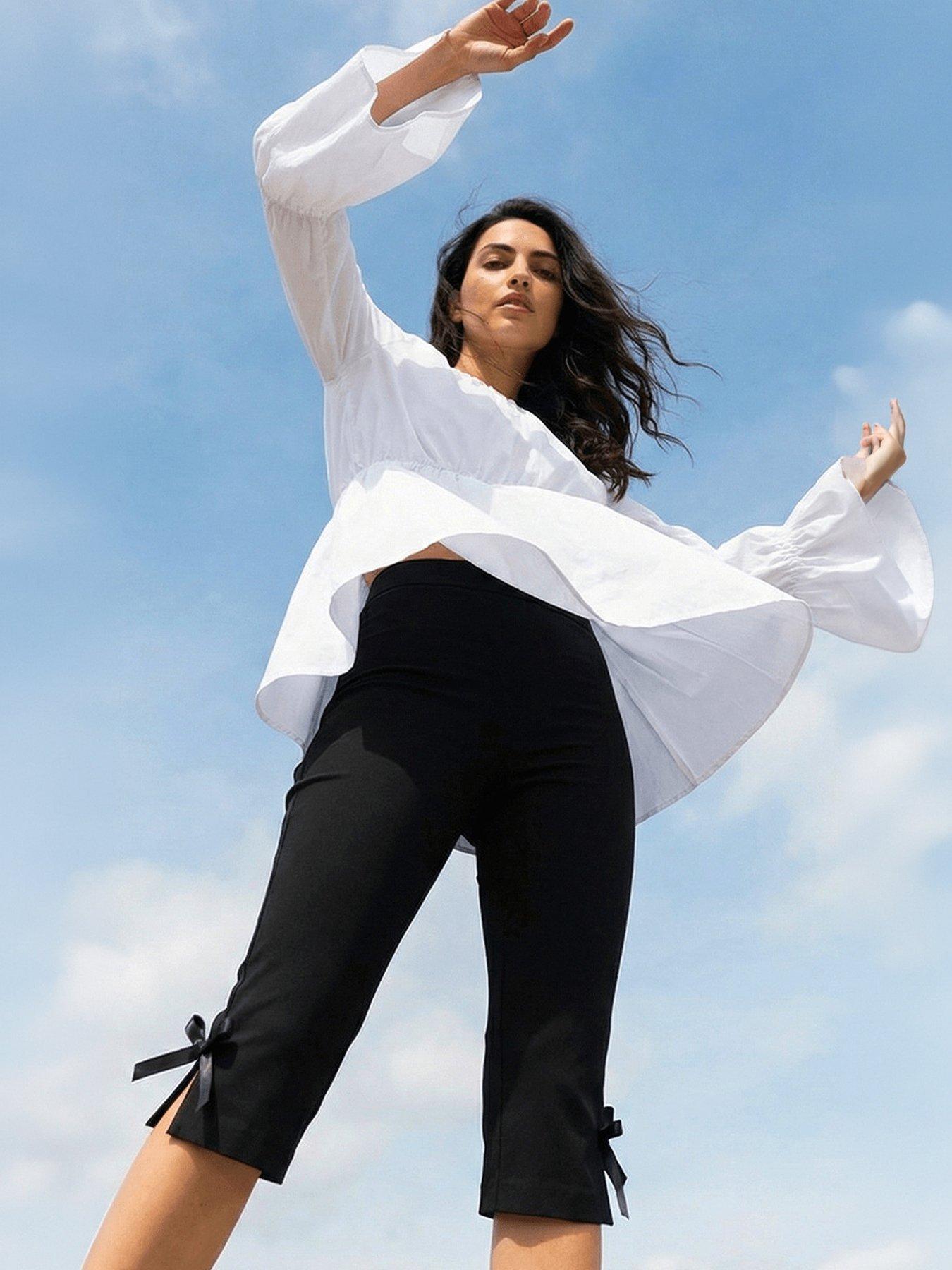 Roman Dusk Bow Bengaline Capri Trouser