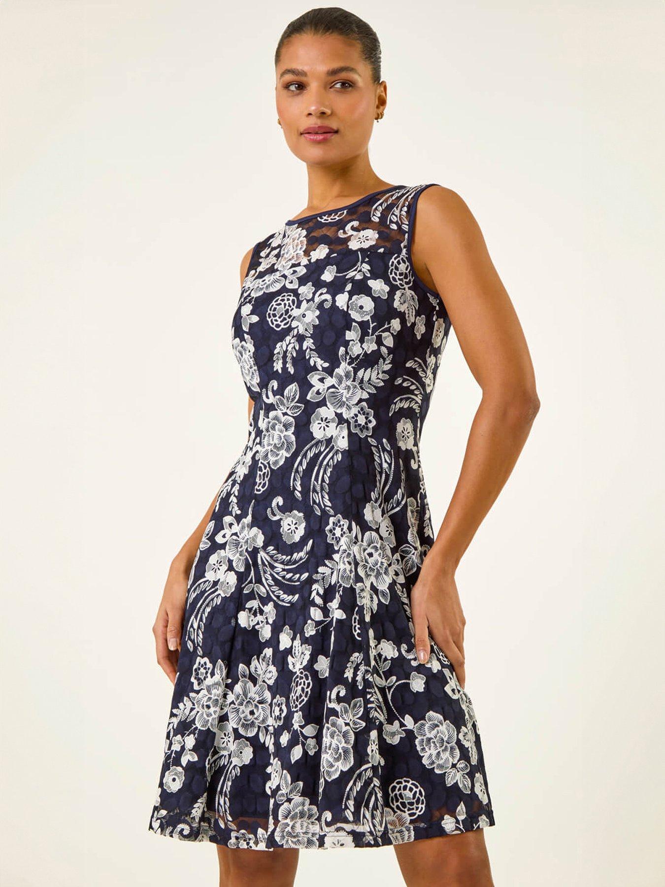 Roman Floral Print Lace Stretch Dress