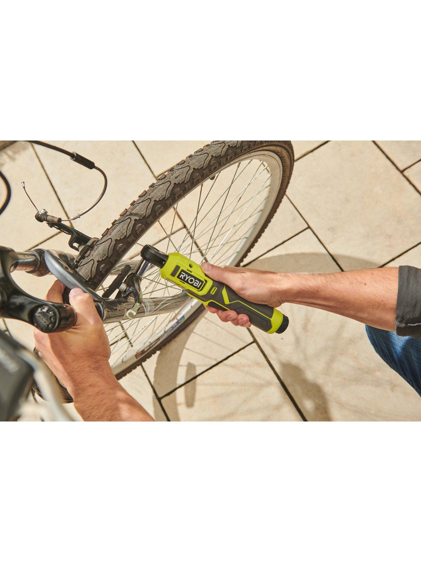 Image 3 of 7 of RYOBI RR14W4-120G USB Lith Ratchet Wrench