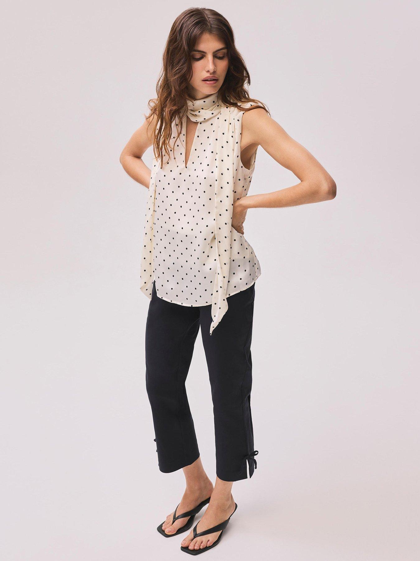 Mint Velvet Capri Trouser - Black