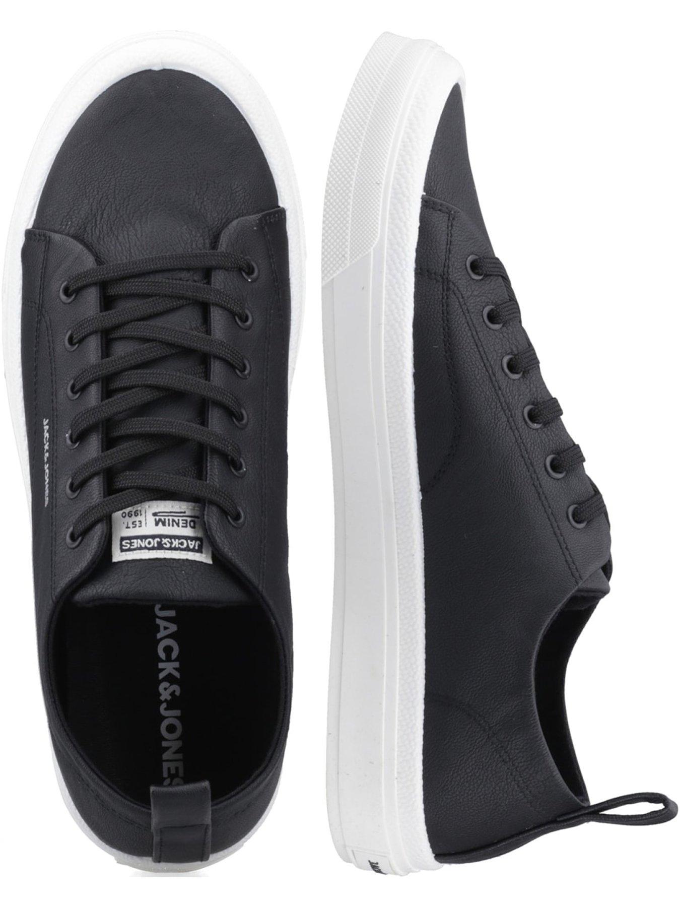 Image 4 of 5 of Jack & Jones Jack &amp; Jones Bayswater Trainer