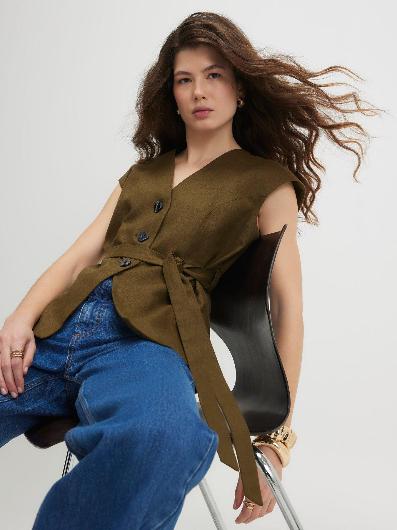 Image 4 of 6 of River Island Short Sleeve Linen Tie Waist Top - Green