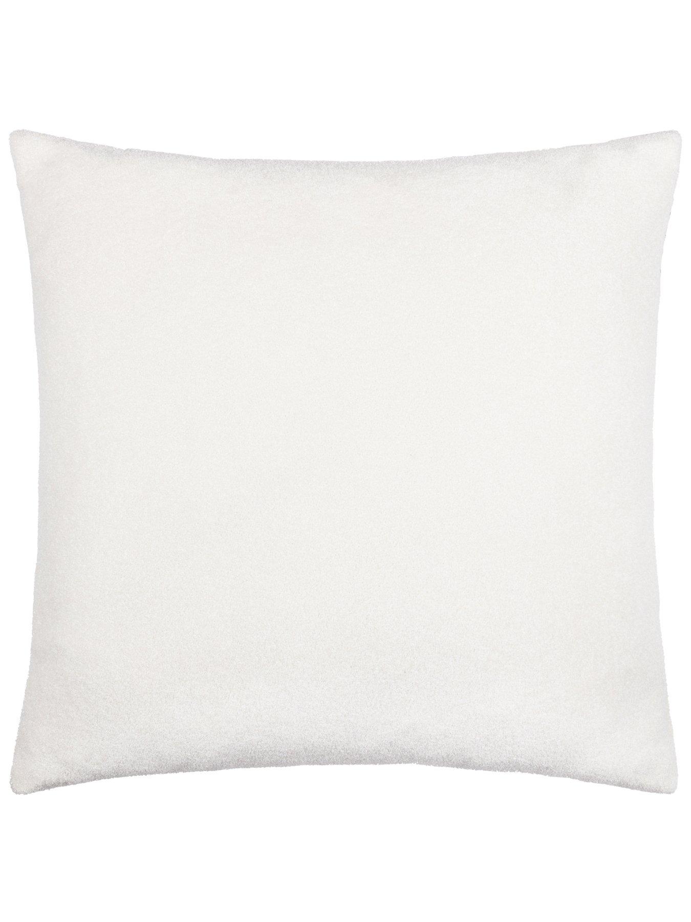 Image 3 of 5 of Furn LOVE TUFT 45X45 POLYESTER CUSHION MULTI