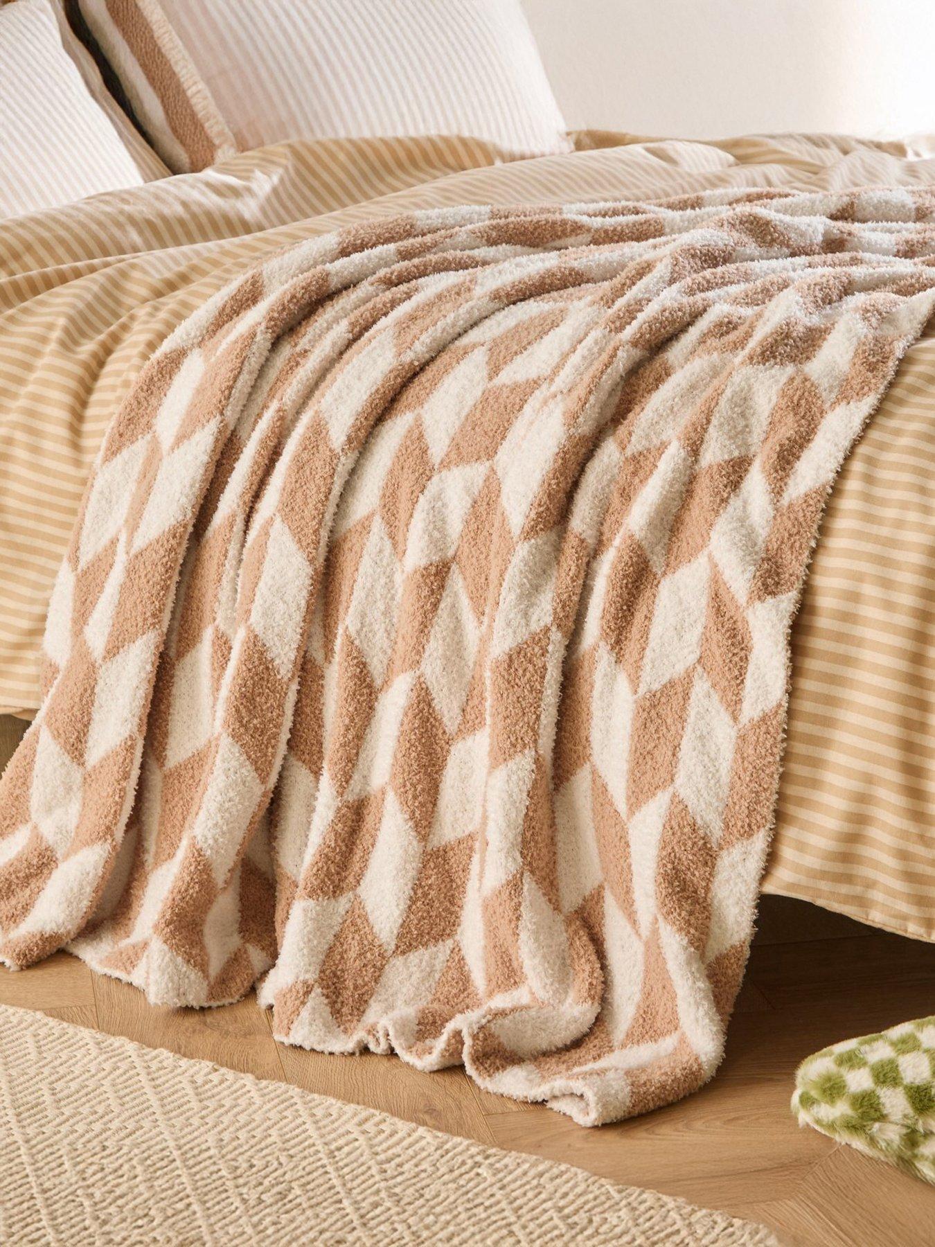 Furn OLSEN 130X180 THROW RETRO PINK
