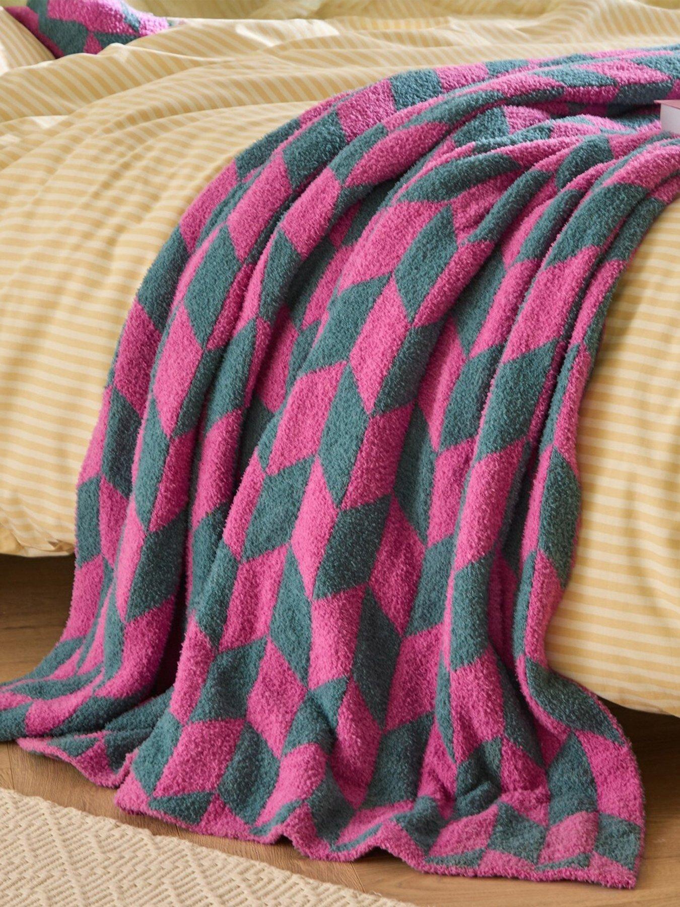 Furn Olsen 130x180cm Throw - Retro Pink