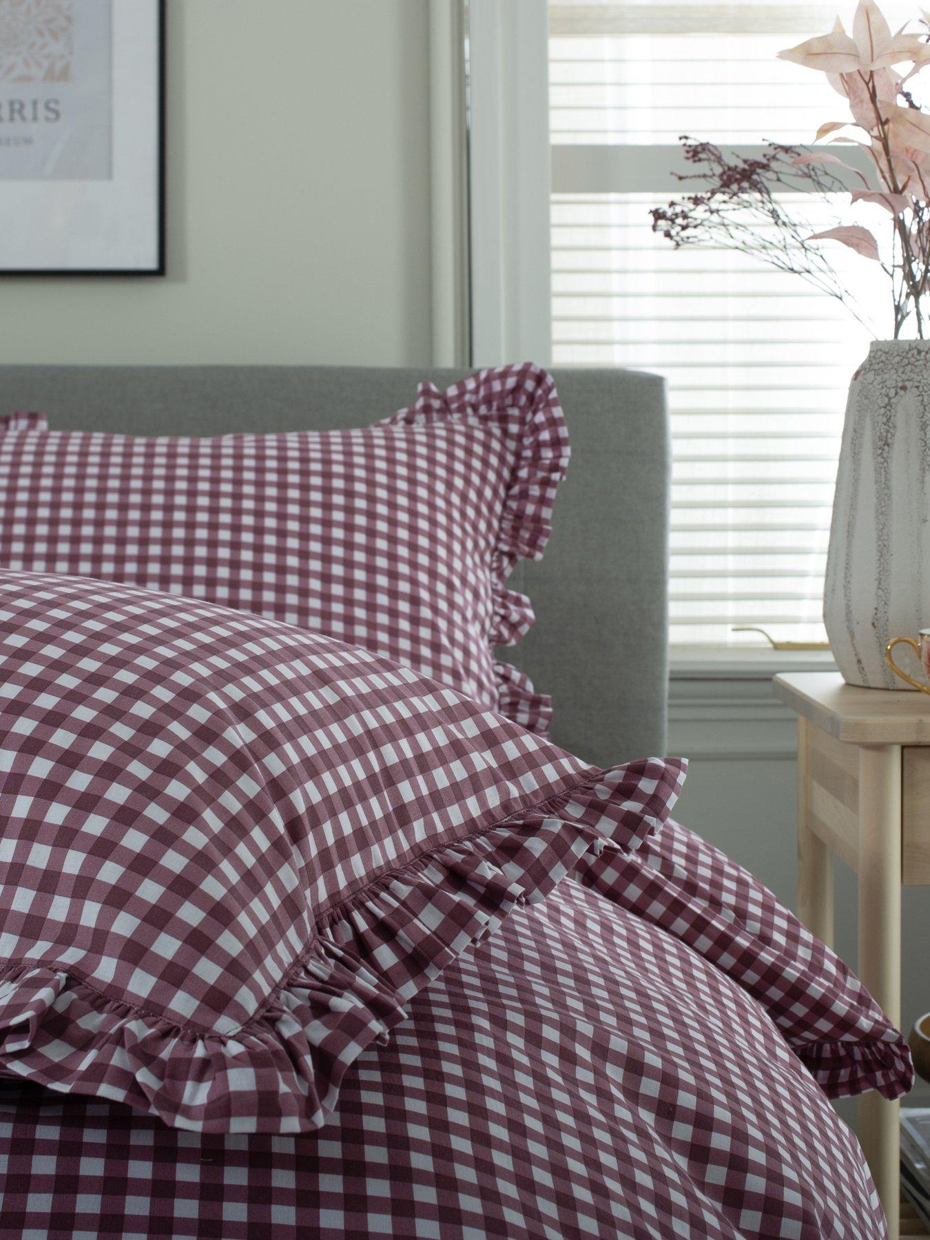 Image 3 of 5 of Deyongs TLC Gingham Frilled Duvet Set