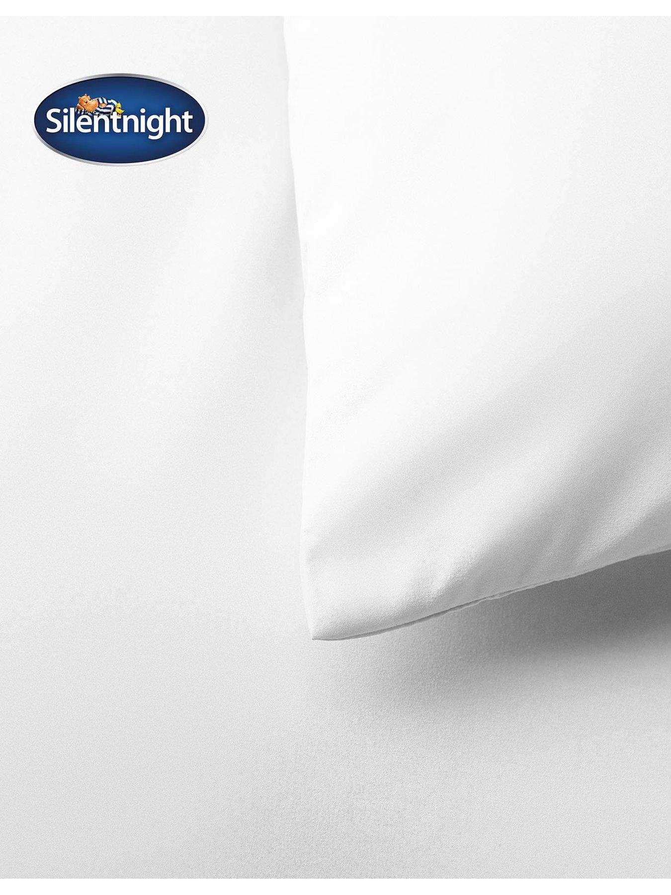Image 4 of 7 of Silentnight Supersoft Duvet Set and Fitted Sheet Bundle