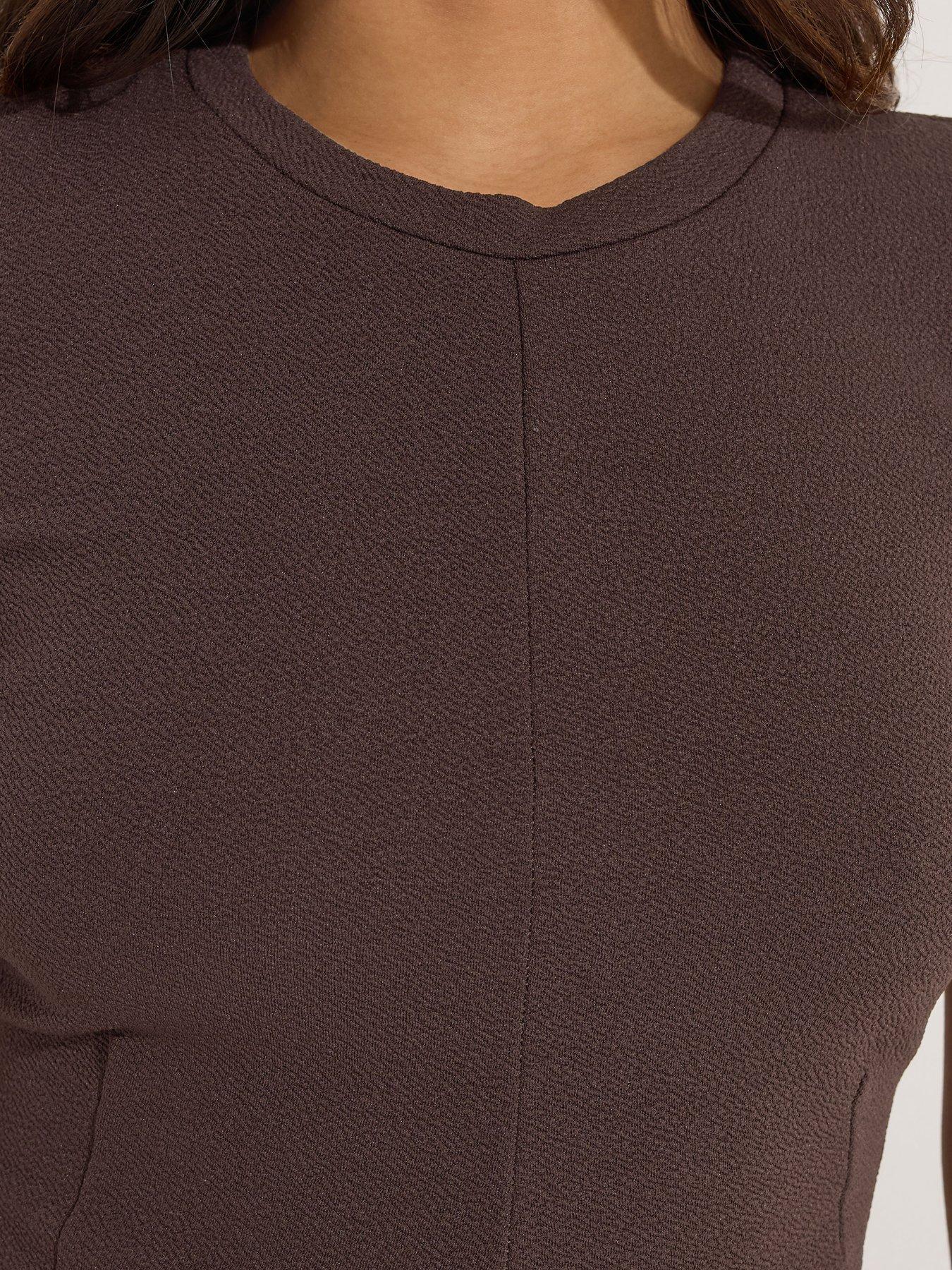 Image 4 of 5 of PixieGirl Petite Waist Textured Dress