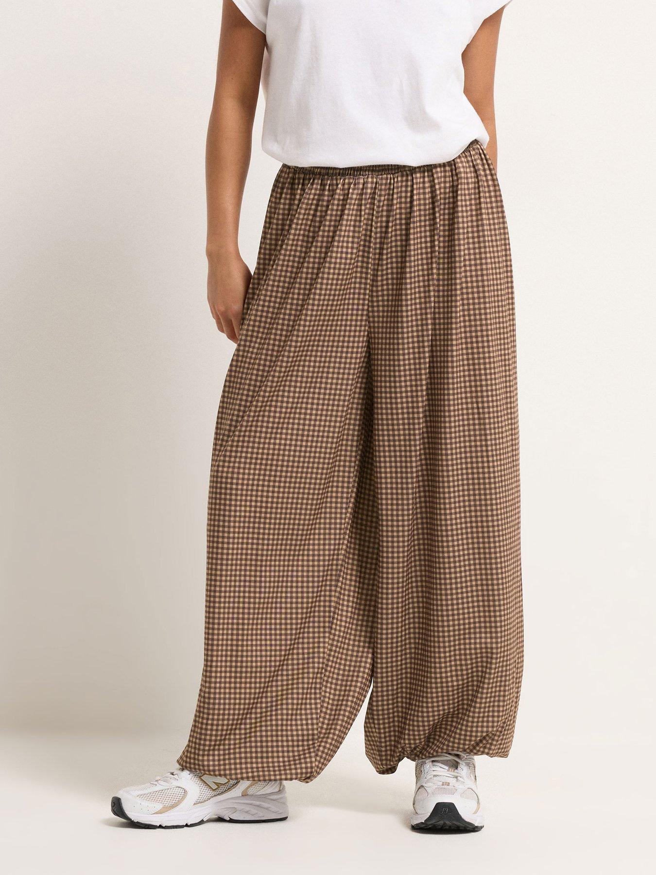 Image 1 of 4 of PixieGirl Petite Micro Gingham Balloon Trousers - Brown
