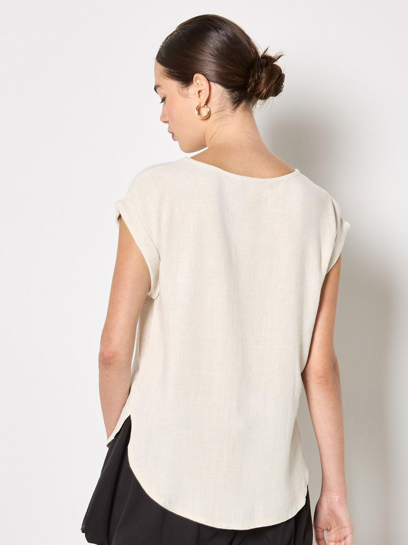 stillFront image of apricot-crochet-pocket-turn-up-tee