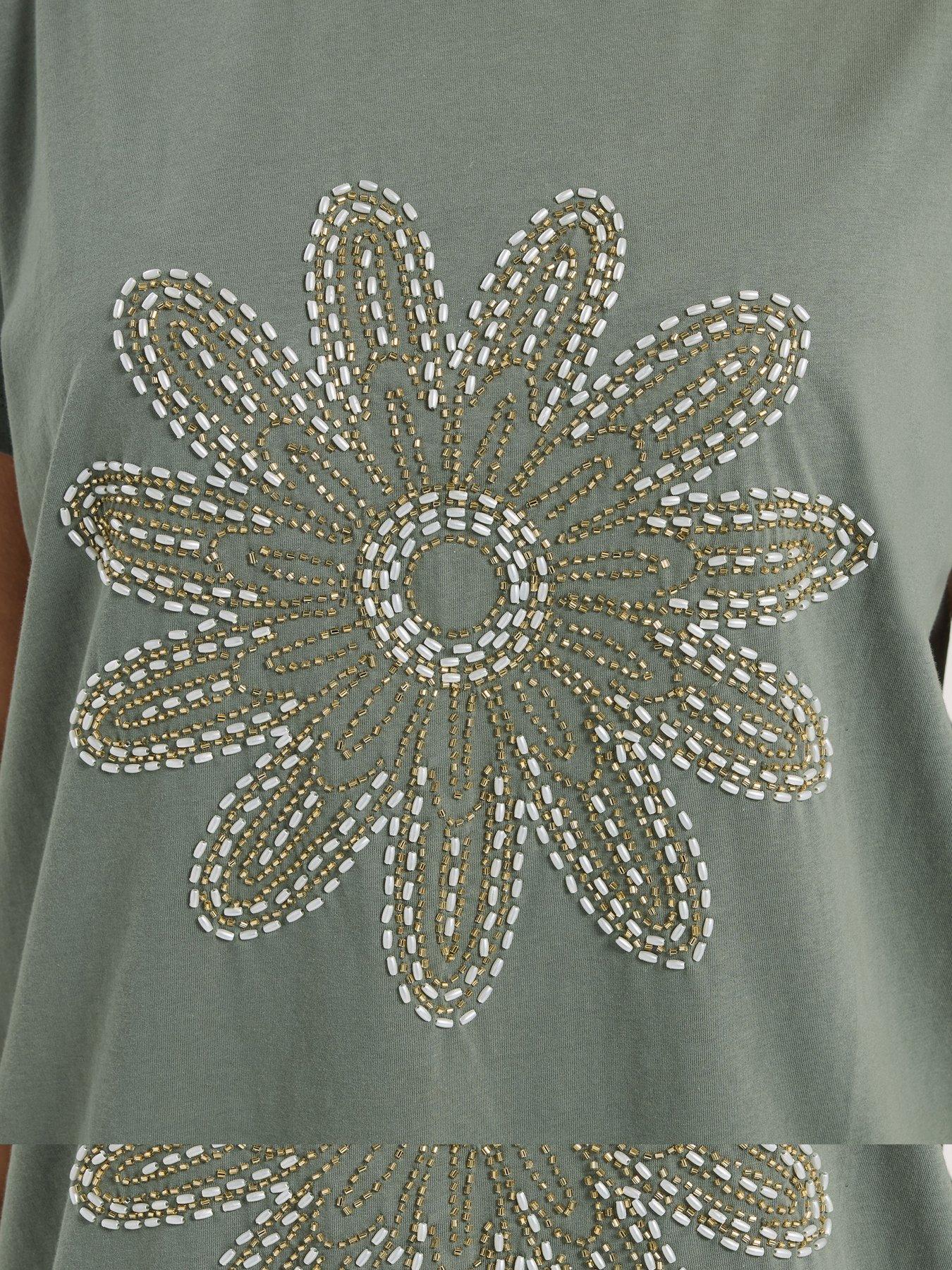  image of yours-curve-placement-core-t-shirt-green