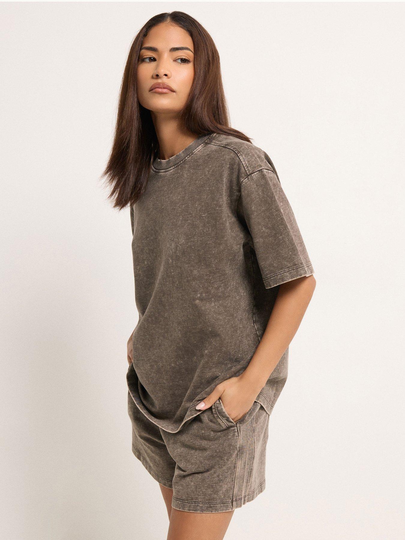 pixiegirl-petite-acid-wash-sweat-short-set