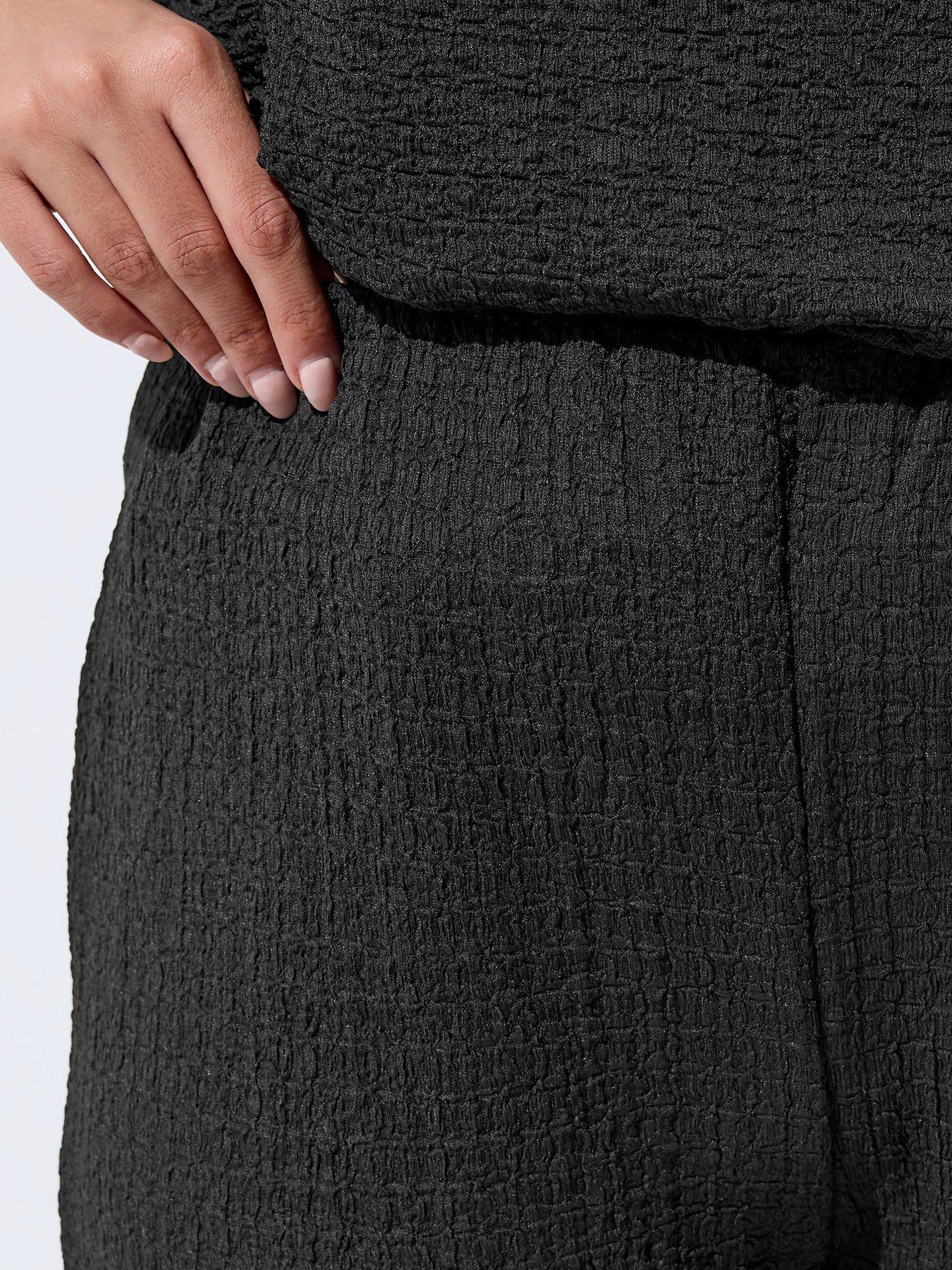 Image 4 of 4 of Yours Curve Textured Trouser - Black